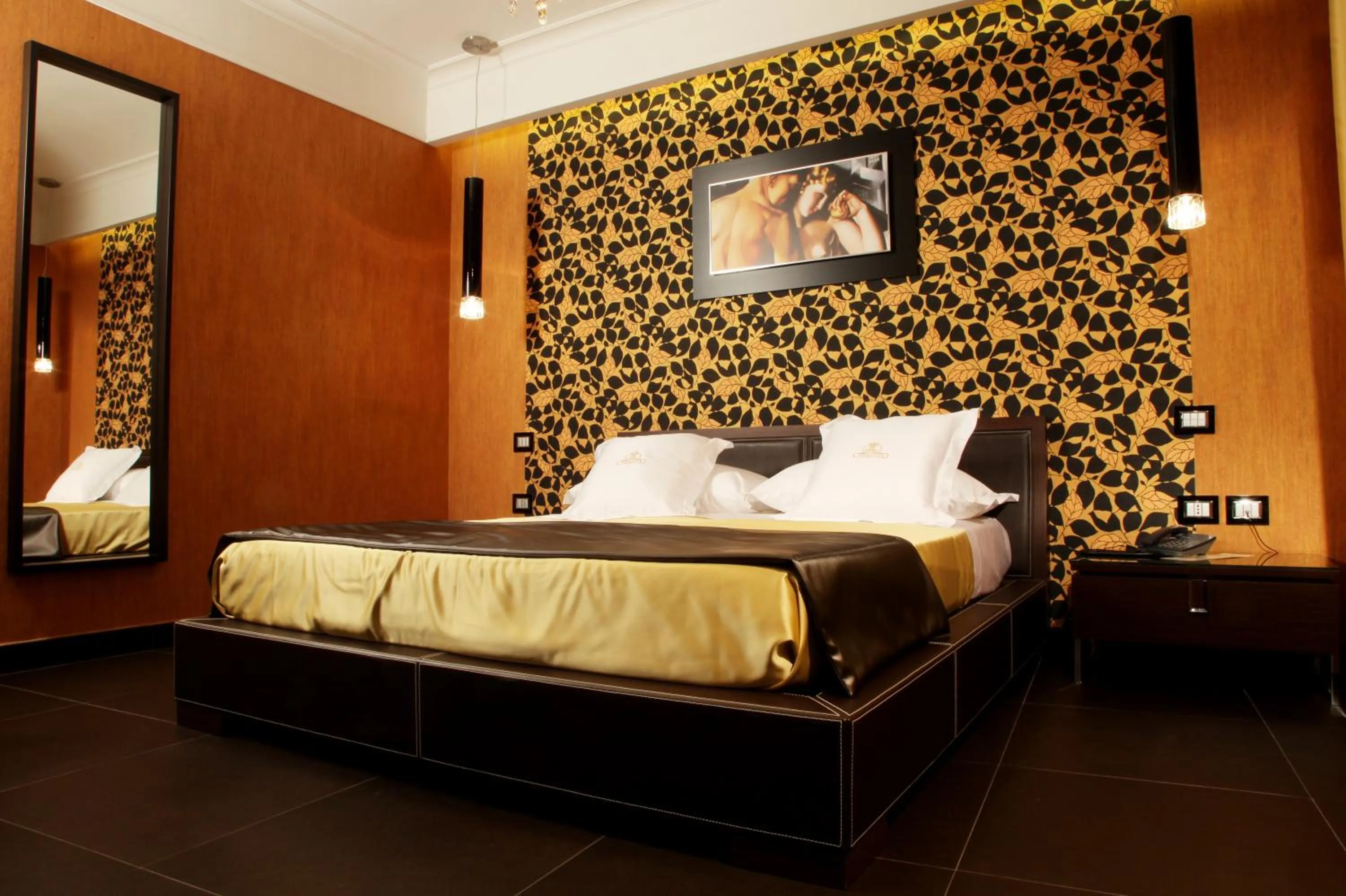 Bedroom, Bed in Hotel Cenacolo