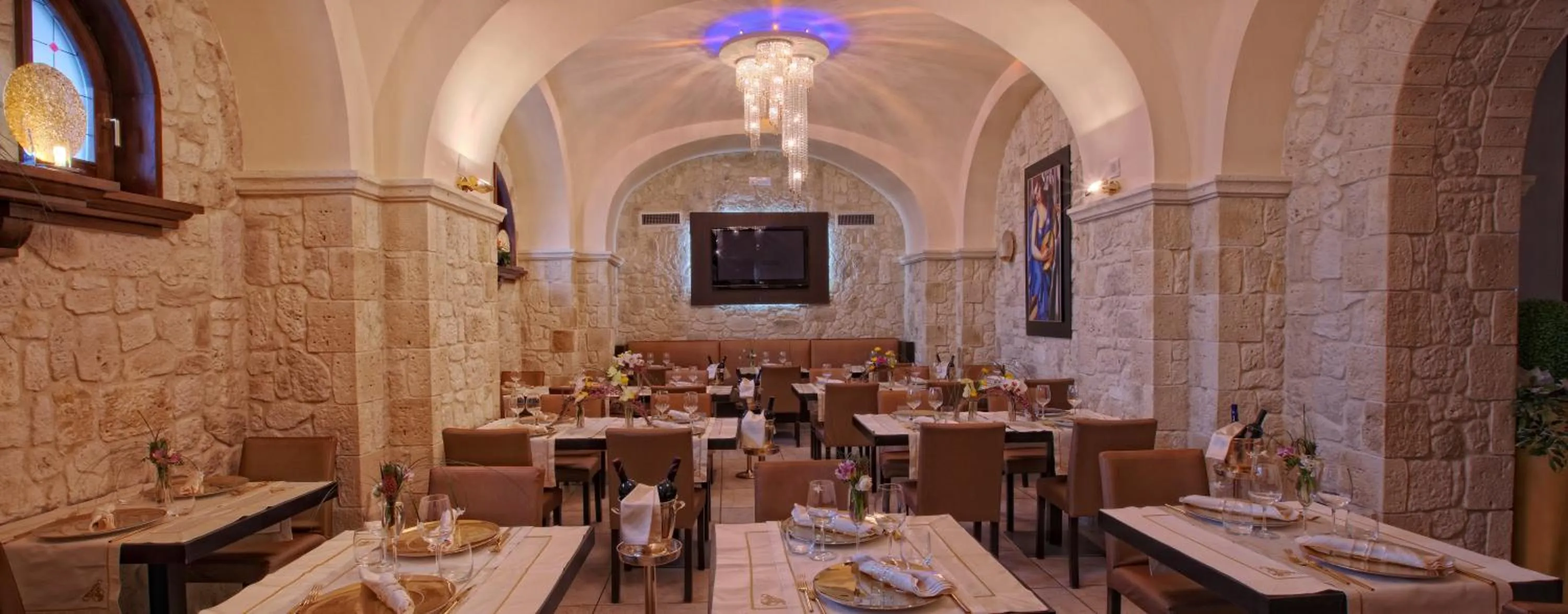 Restaurant/places to eat in Hotel Cenacolo
