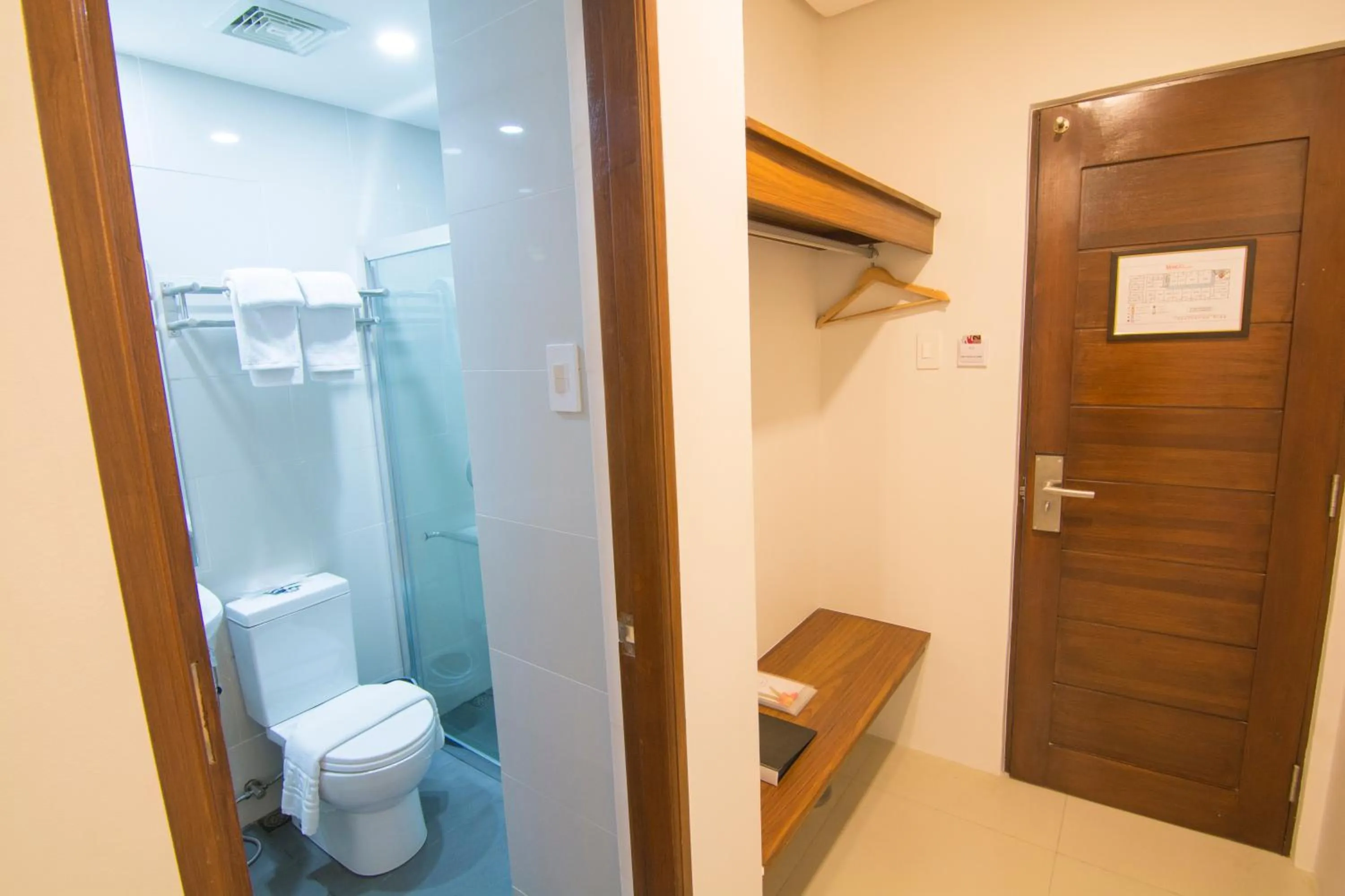 Bathroom in Mango Suites Cauayan