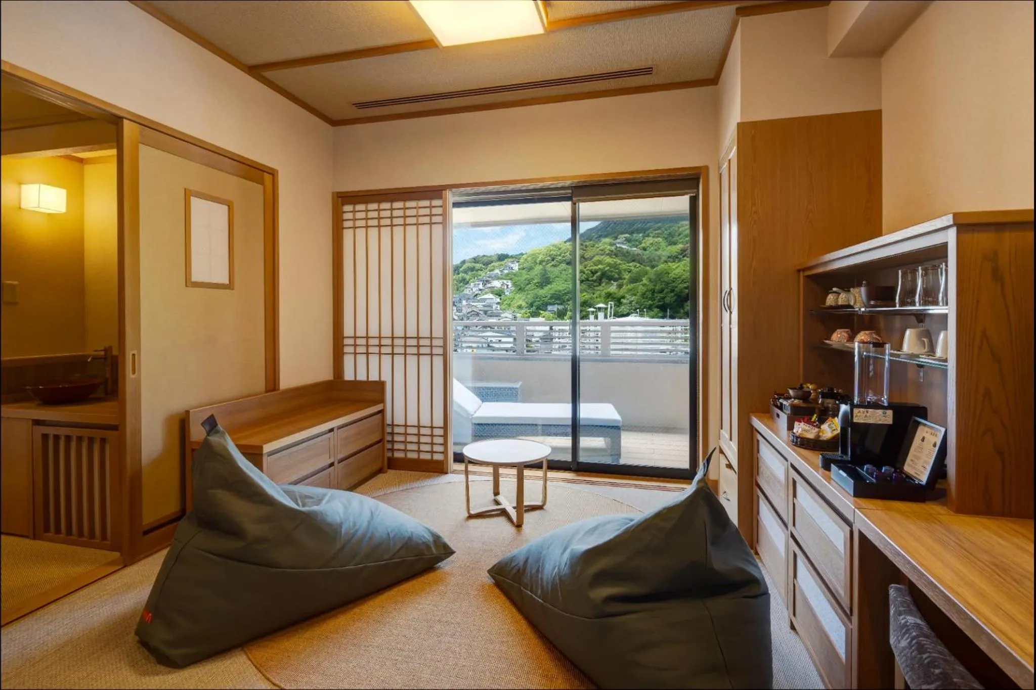 Living room in Onyado Shikishima-kan