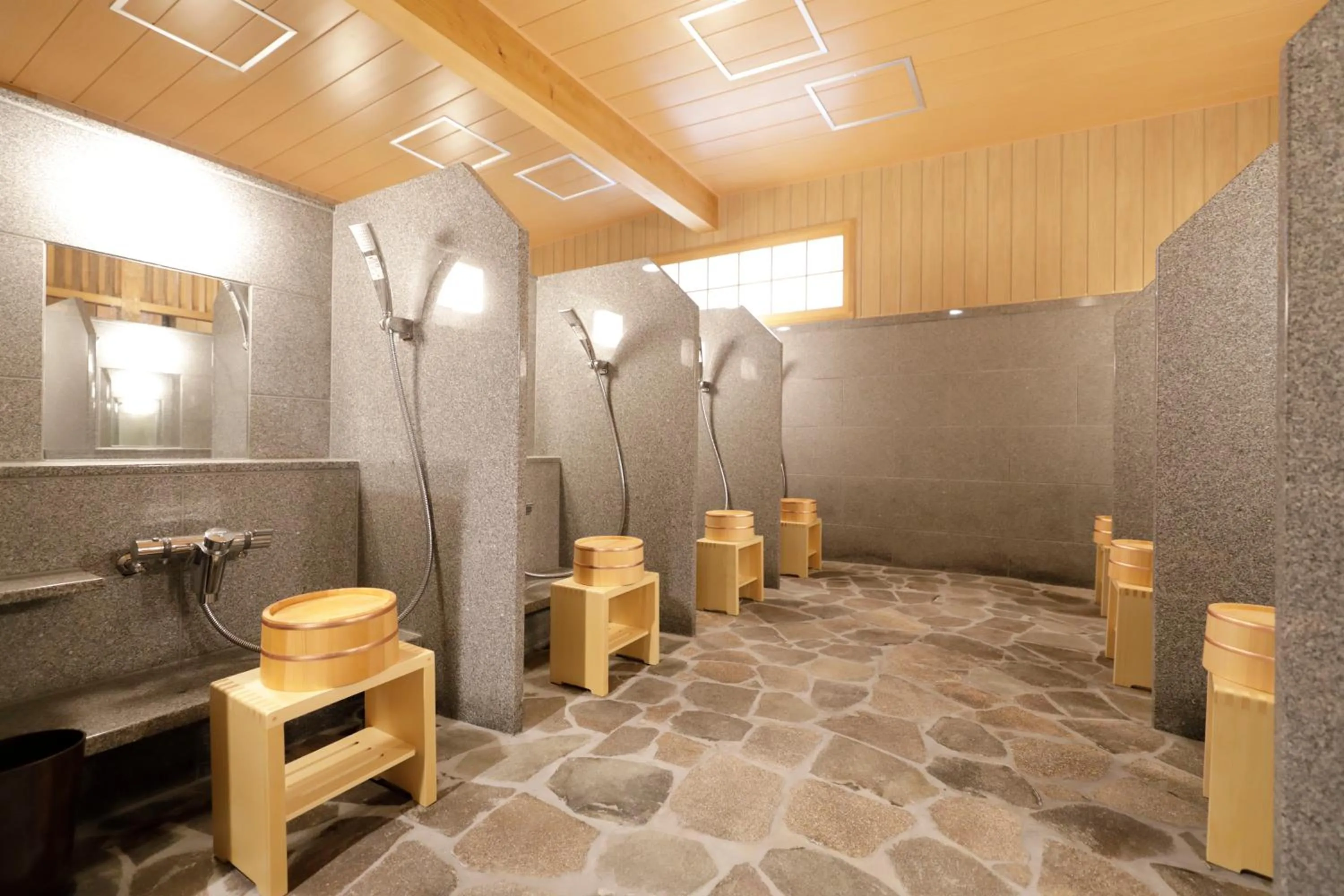 Shower in Onyado Shikishima-kan