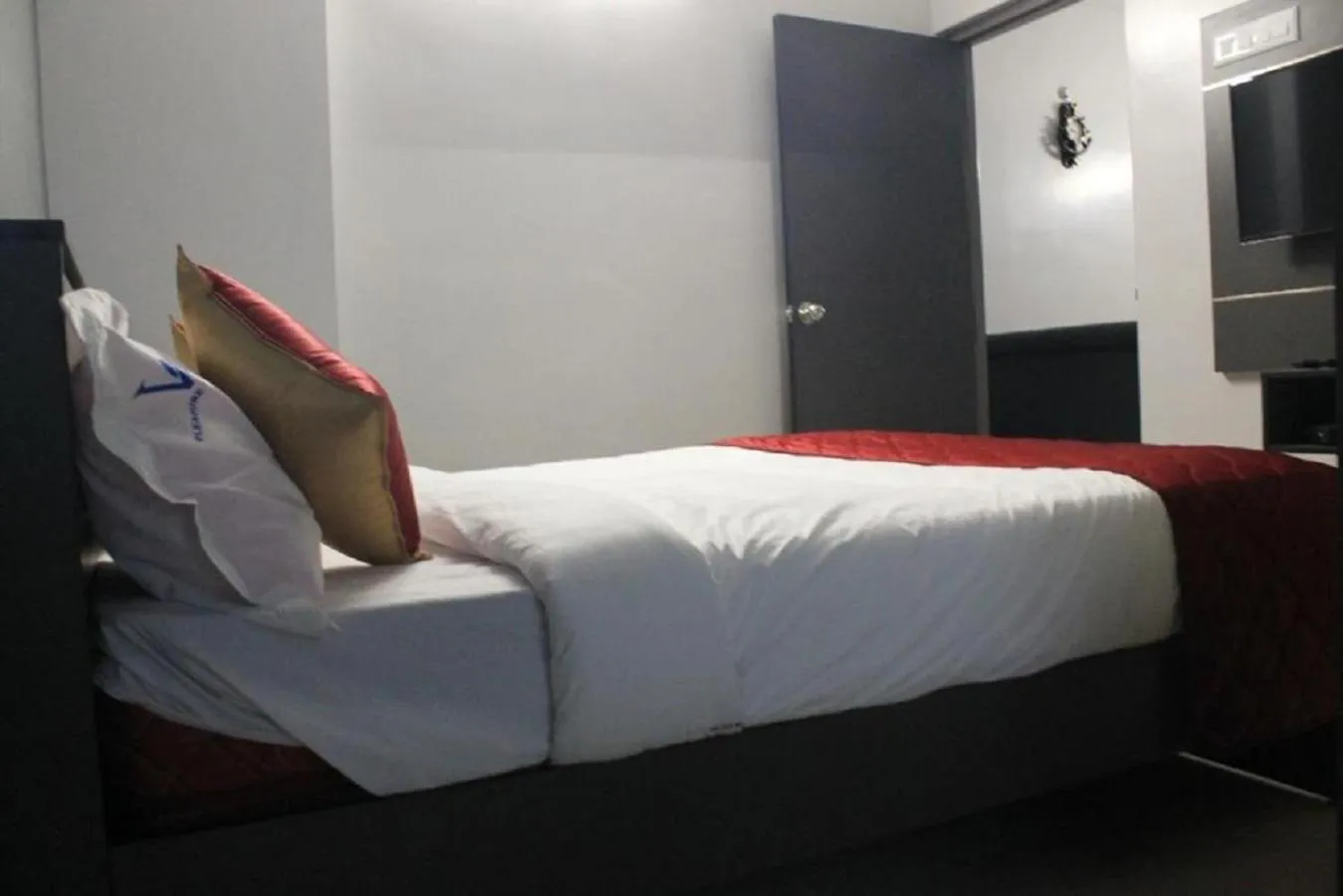 Bed in Viswa Residency by Azalea