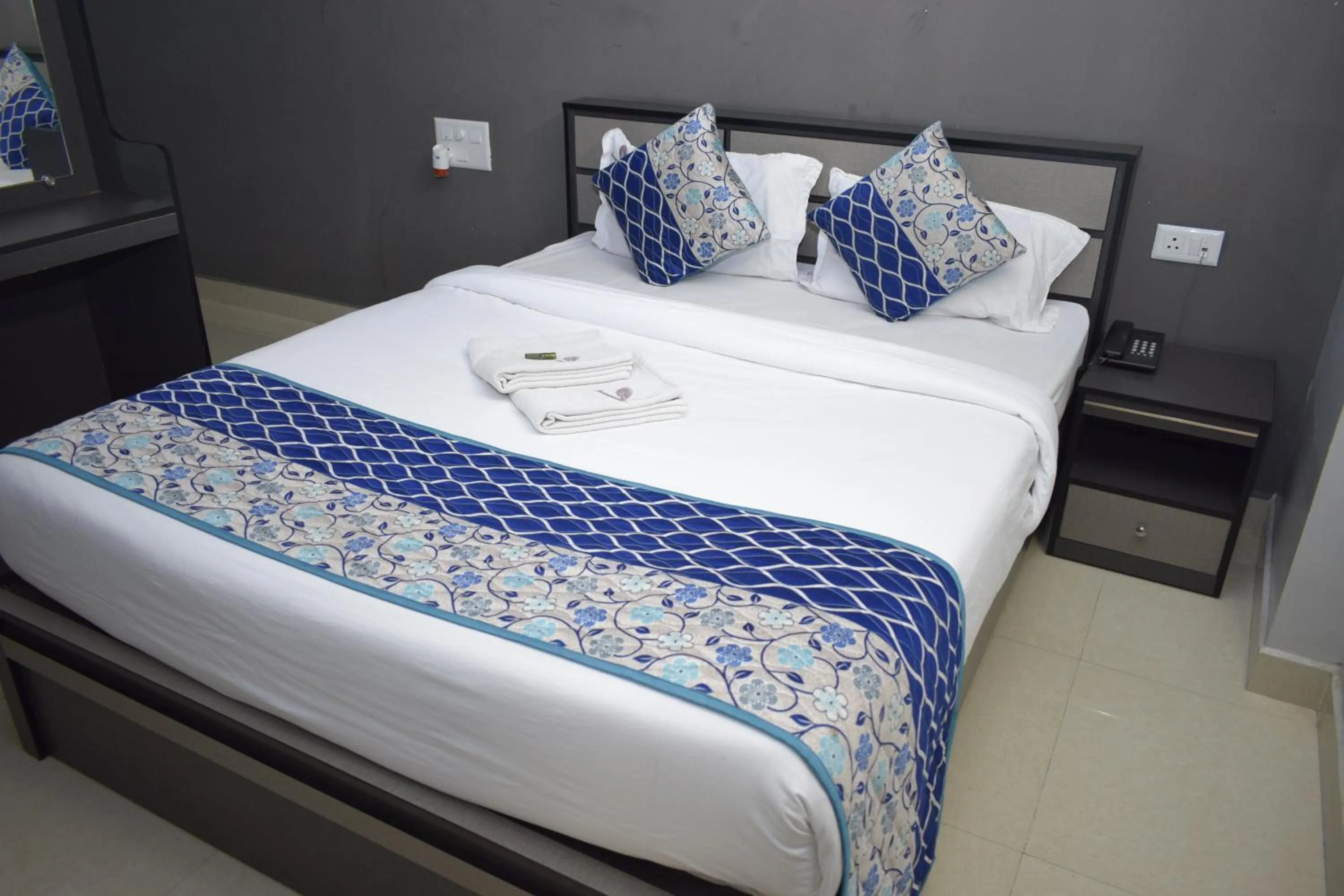 Photo of the whole room, Bed in Viswa Residency by Azalea