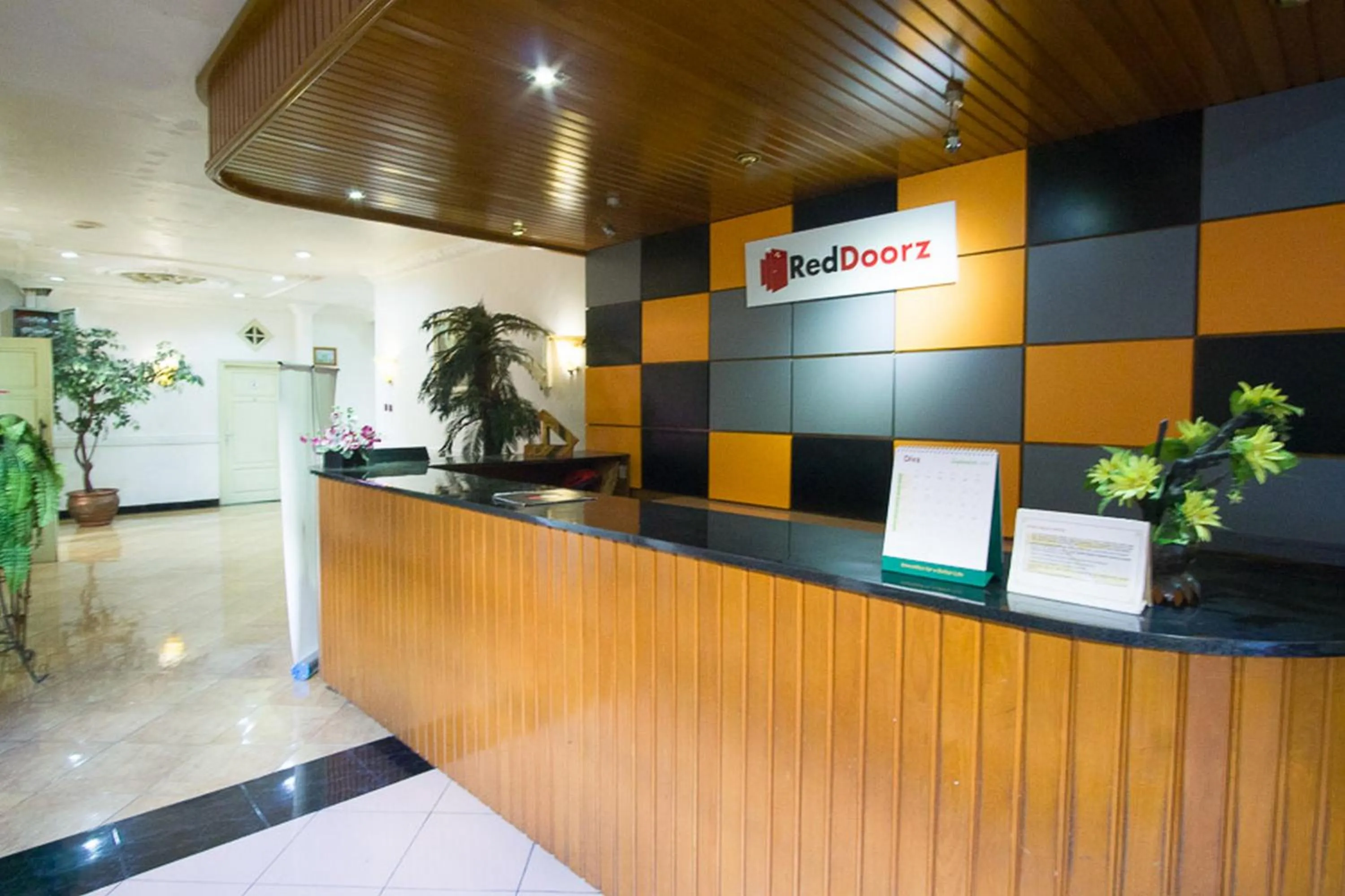 Lobby or reception in RedDoorz near Pantai Falajawa Kota Ternate