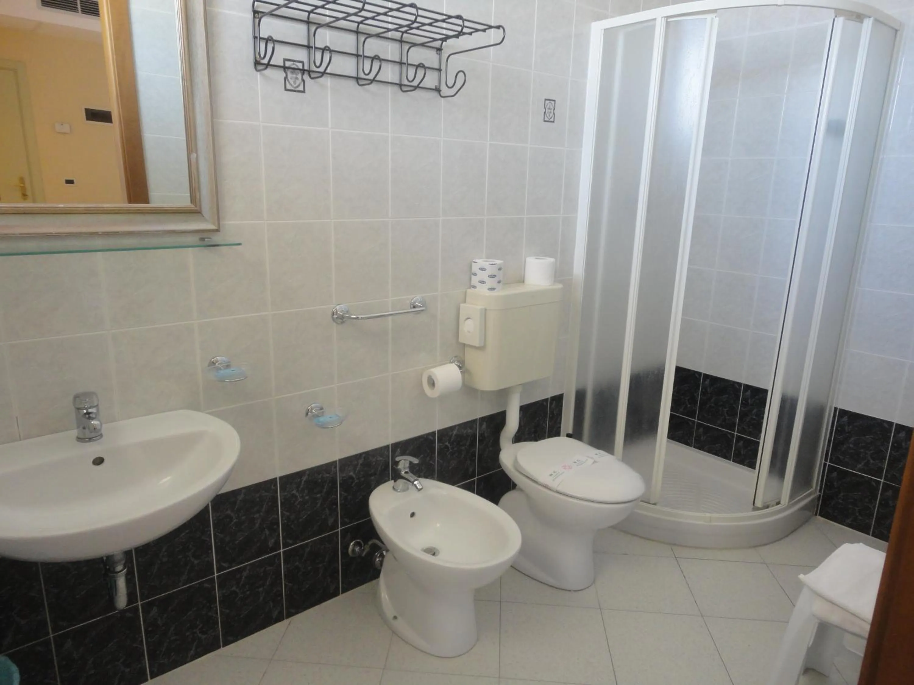 Bathroom in Hotel Al Ragno