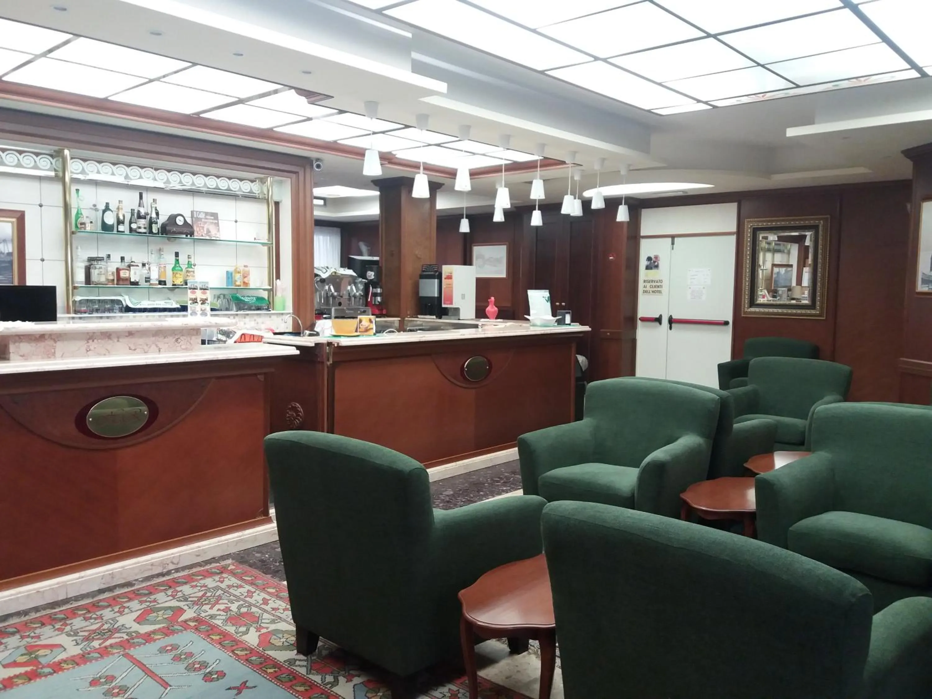 Lounge or bar in Hotel Al Ragno