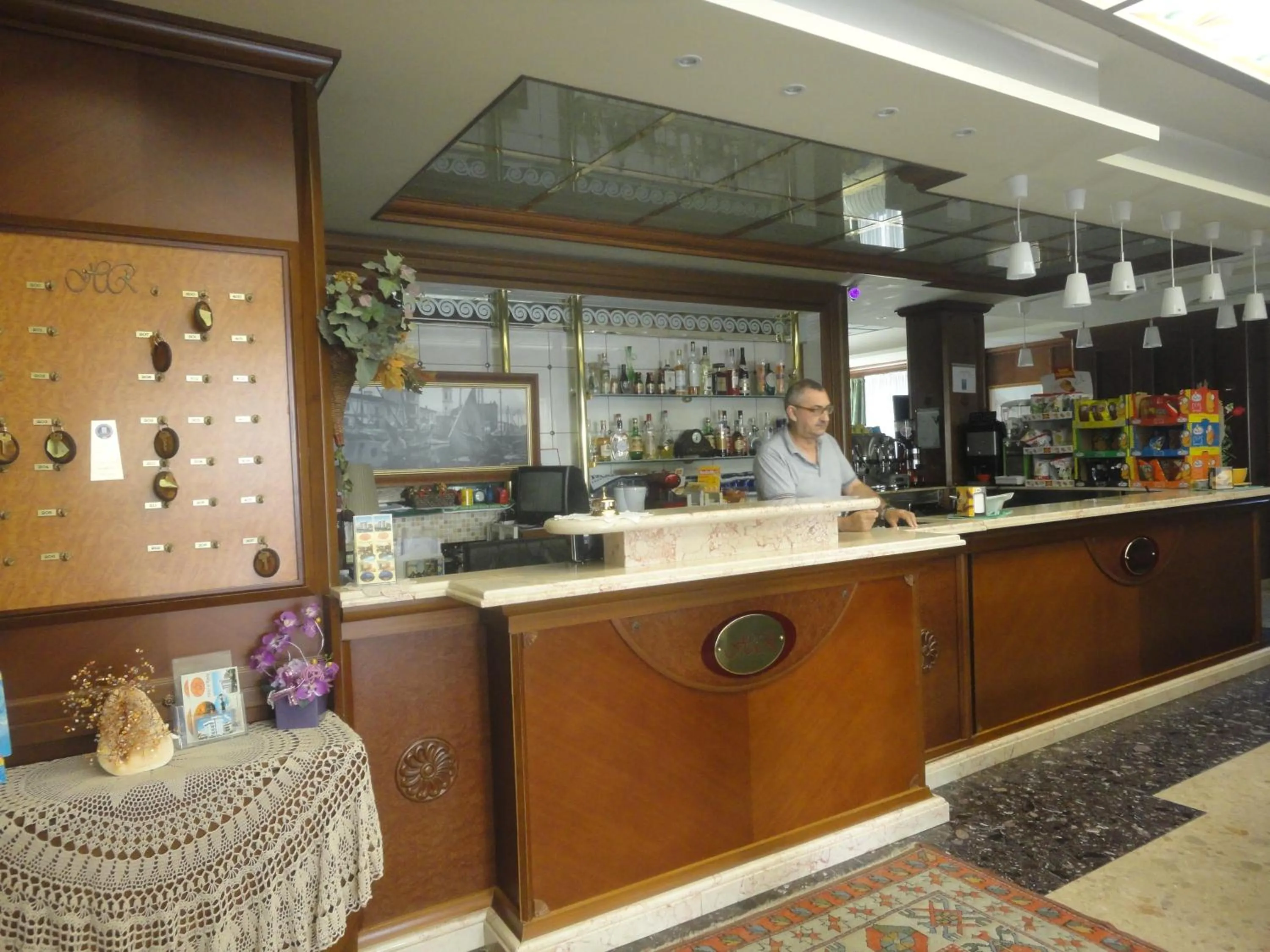 Lounge or bar in Hotel Al Ragno