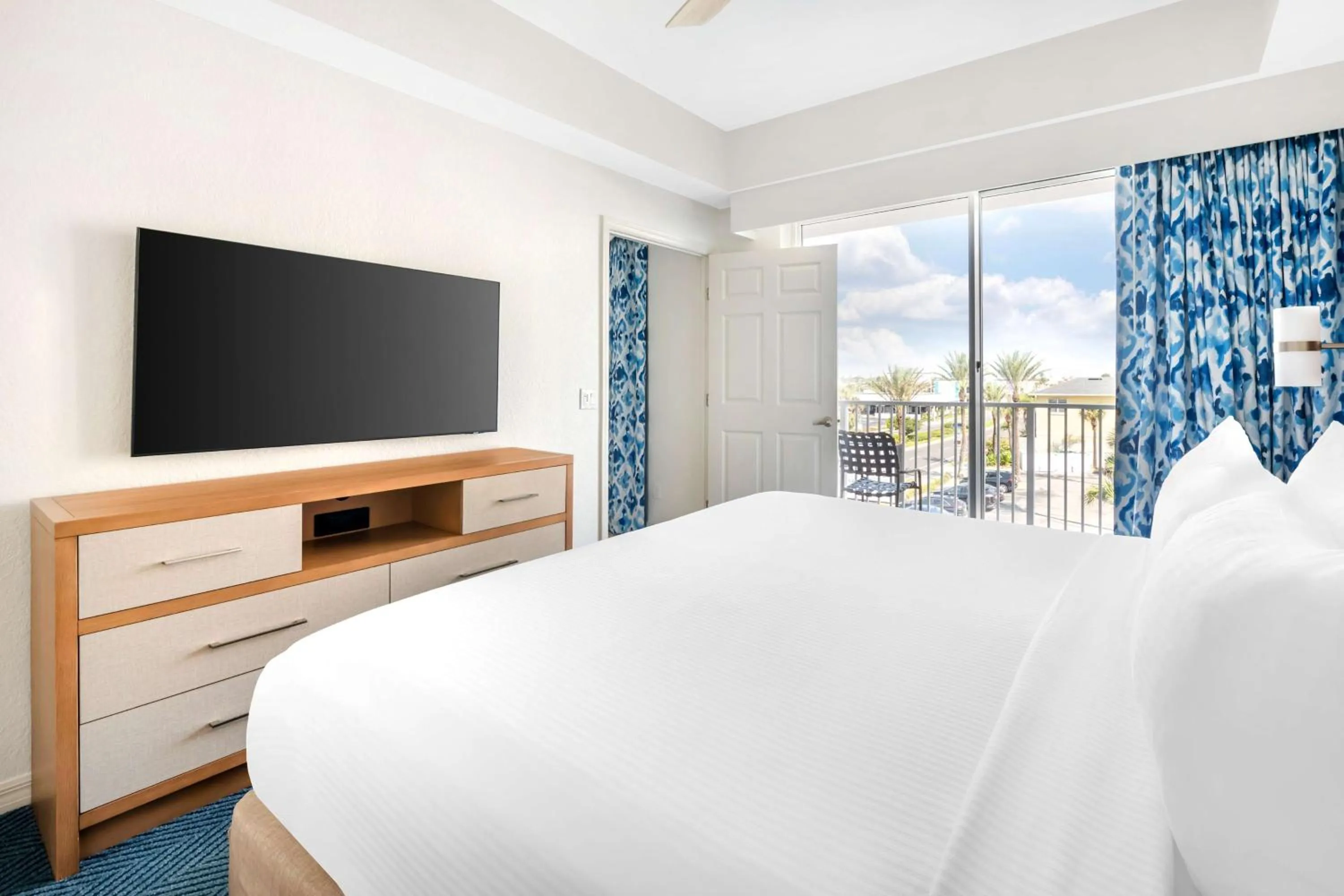 Bed in Hilton Vacation Club The Cove on Ormond Beach