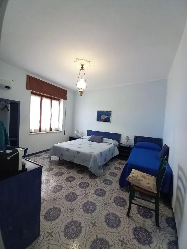 Bed in Miramare B&B di Antonella Ranieri