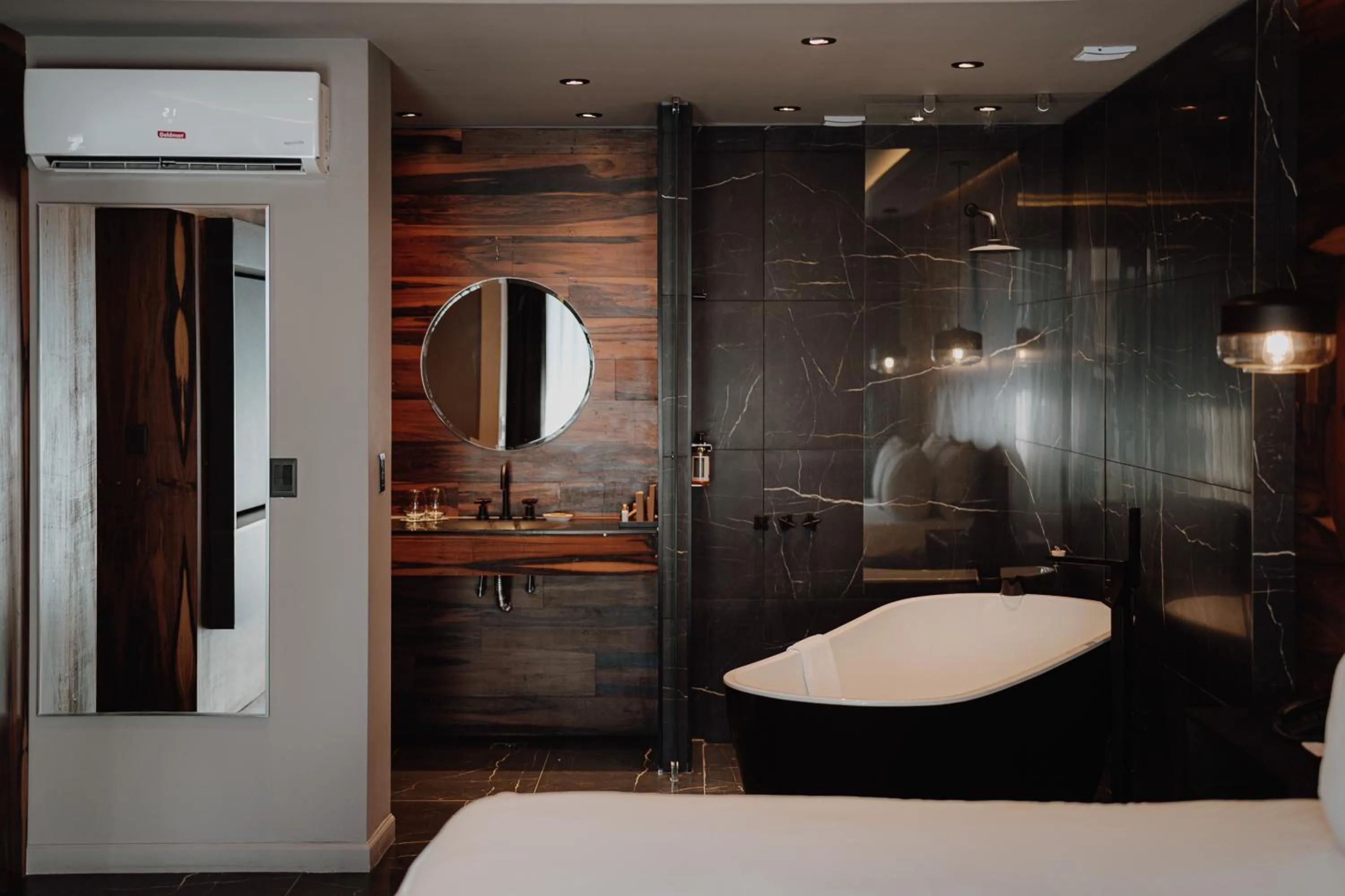 Bathroom in La Urumpta Hotel, AKEN MIND