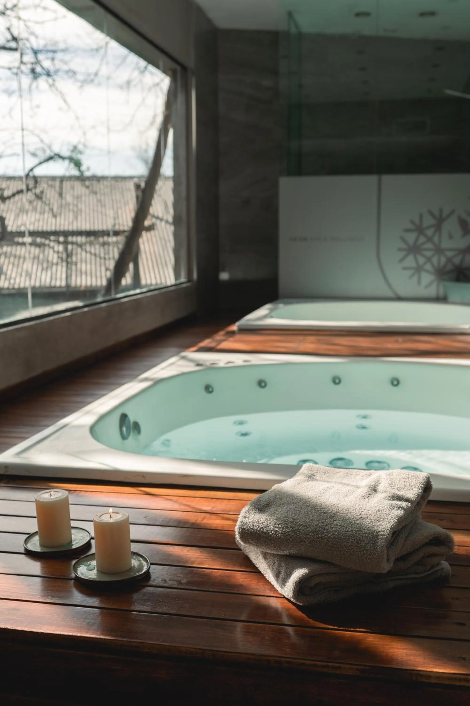 Spa and wellness centre/facilities in La Urumpta Hotel, AKEN MIND