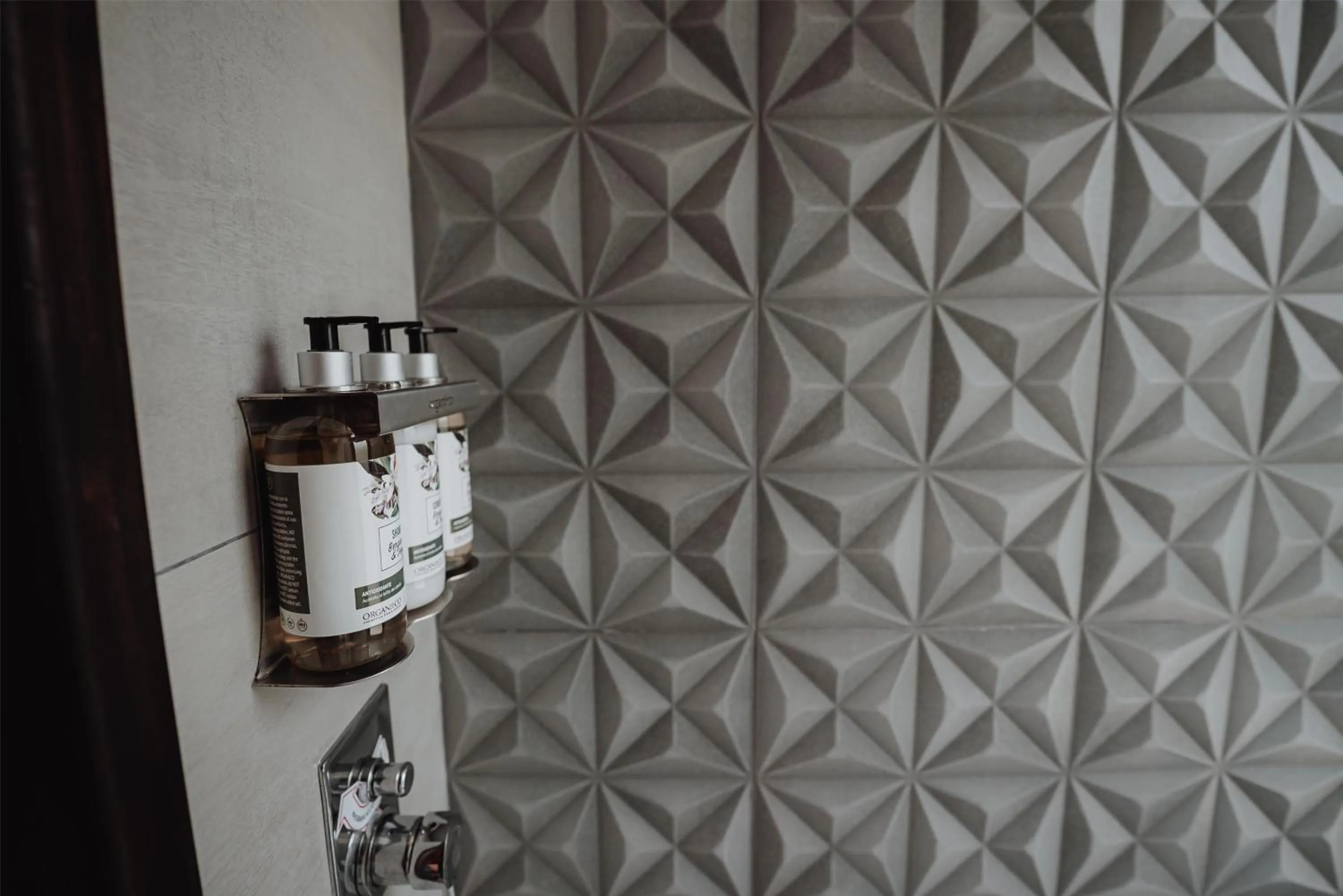 Bathroom in La Urumpta Hotel, AKEN MIND