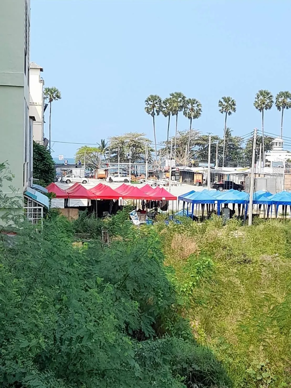 White House By Sorot ตึกขาวโดยโสรฬ