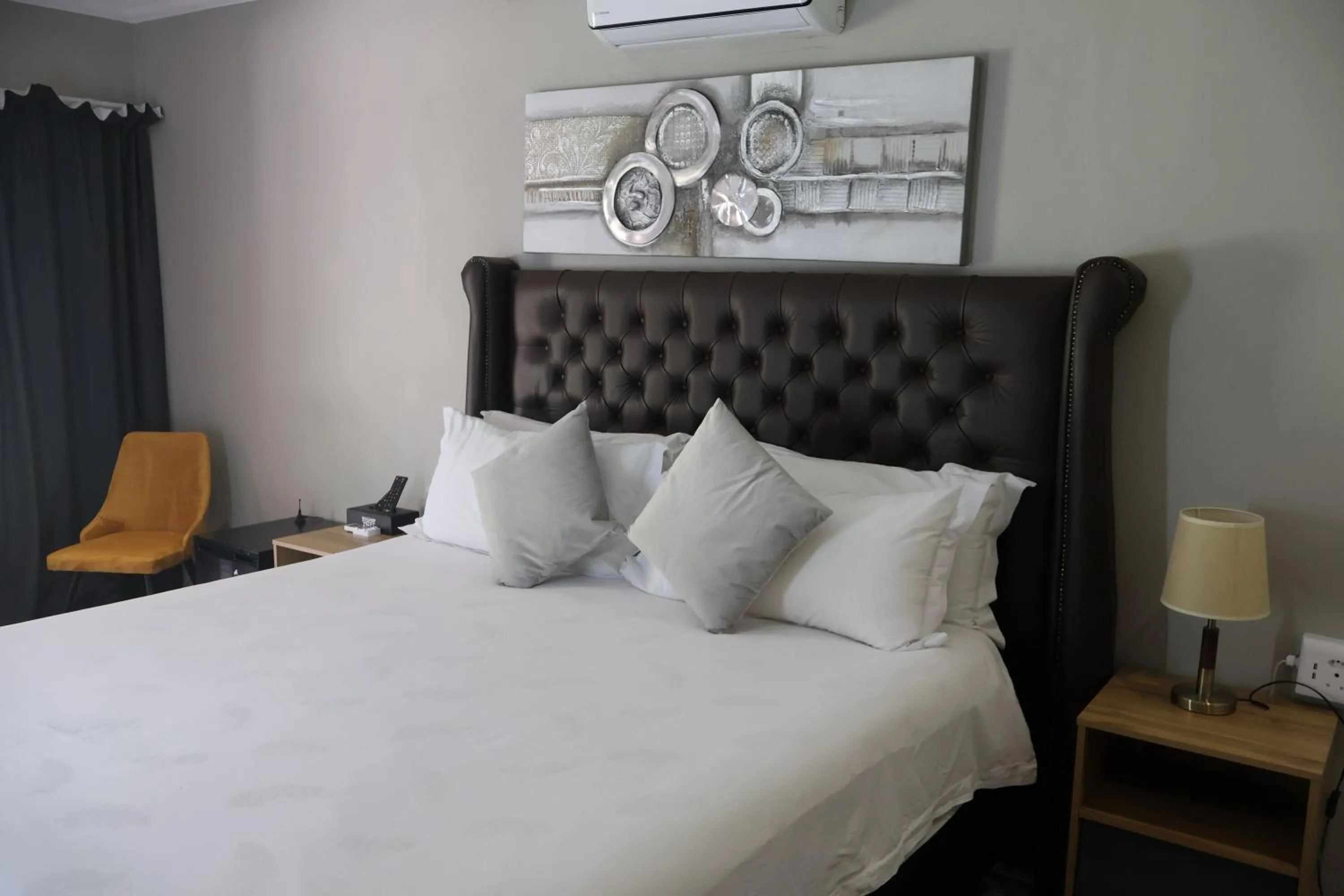 Bed in Boksburg Hotel