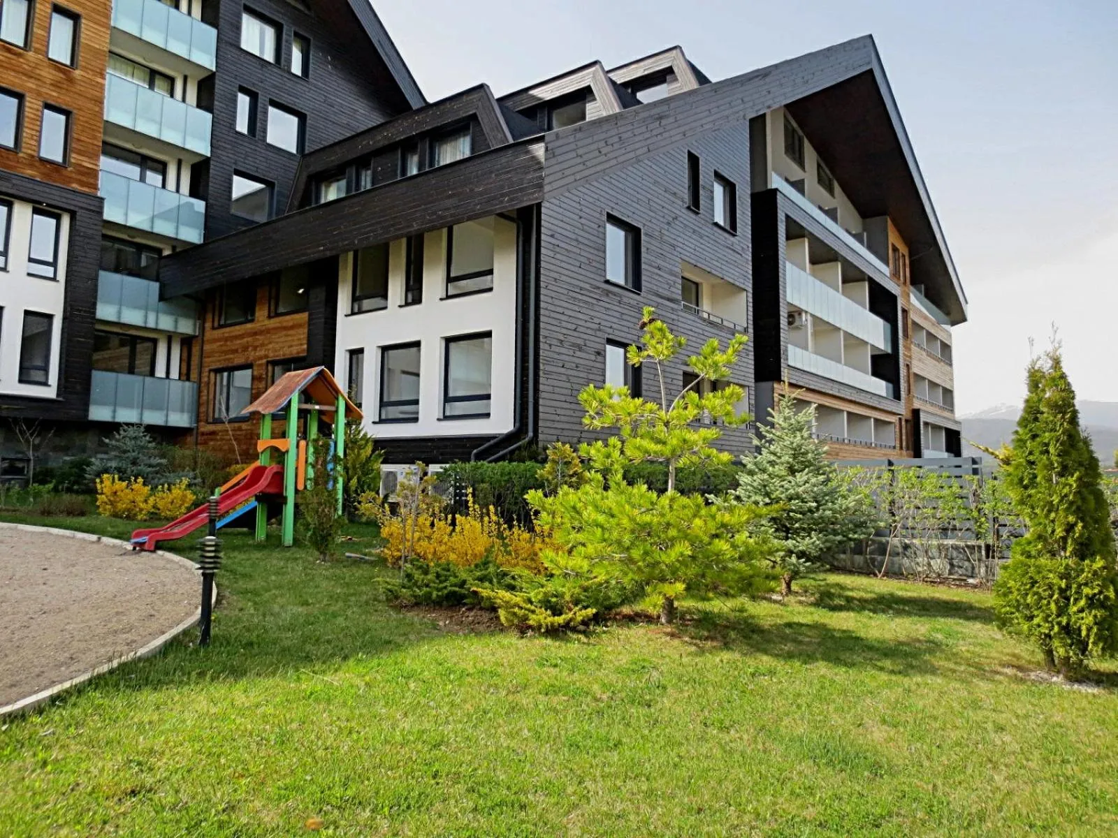 Children play ground in Aspen Ski and Golf Resort