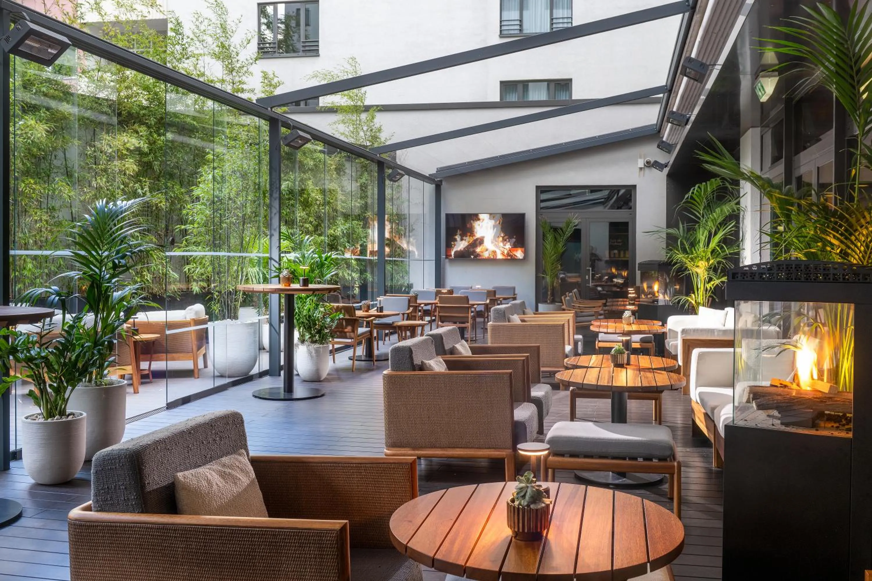 Patio in SANA Berlin Residence