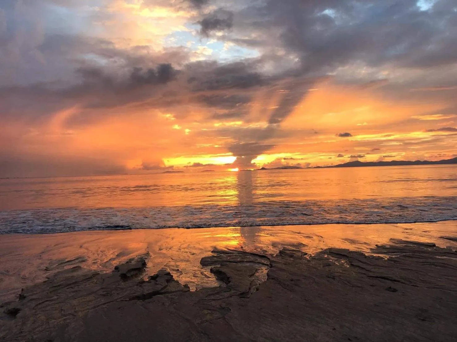 Property building in O Little Tent de Koh Chang