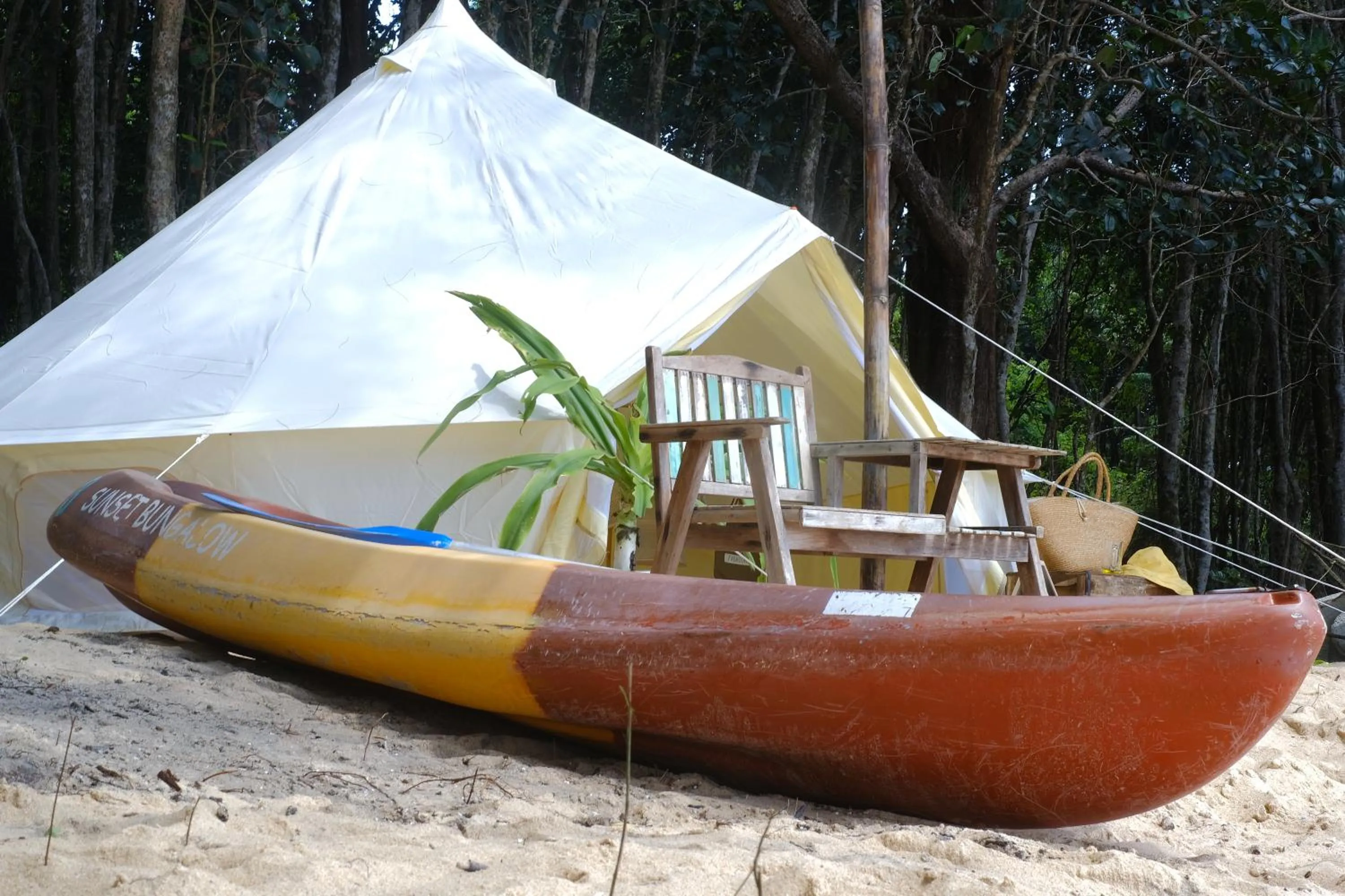 Children play ground in O Little Tent de Koh Chang