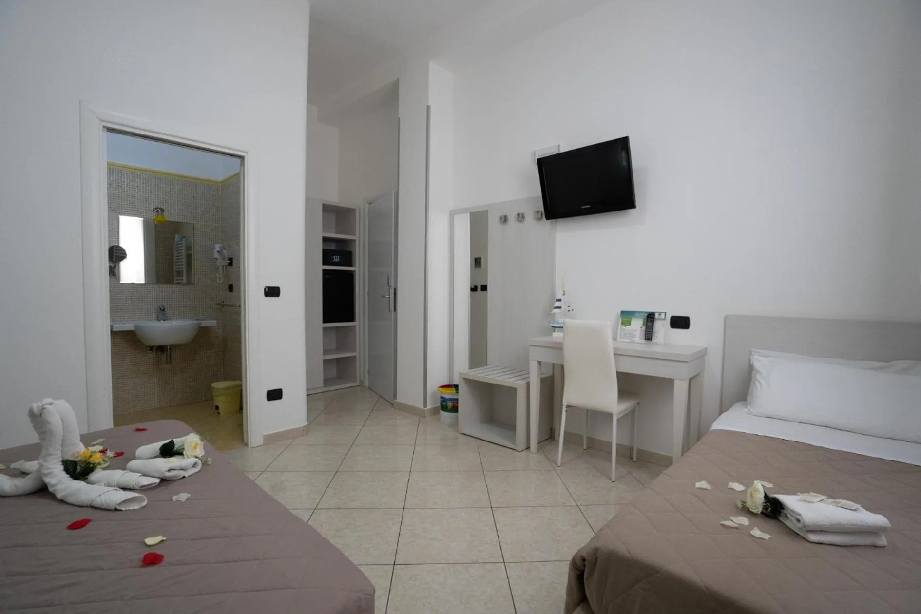 Bed in B&B Il Gabbiano