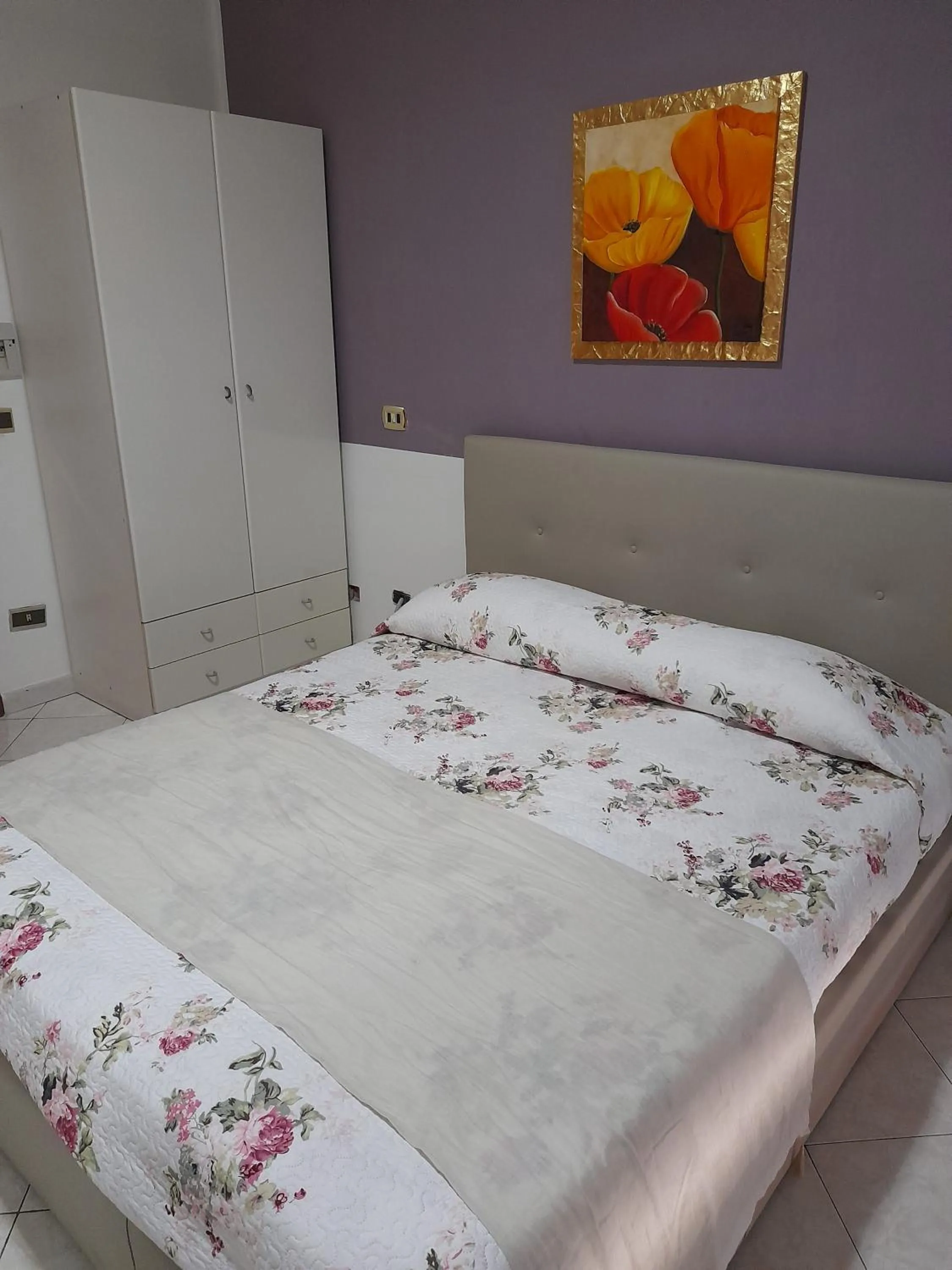 Bed in Hotel De Rosa