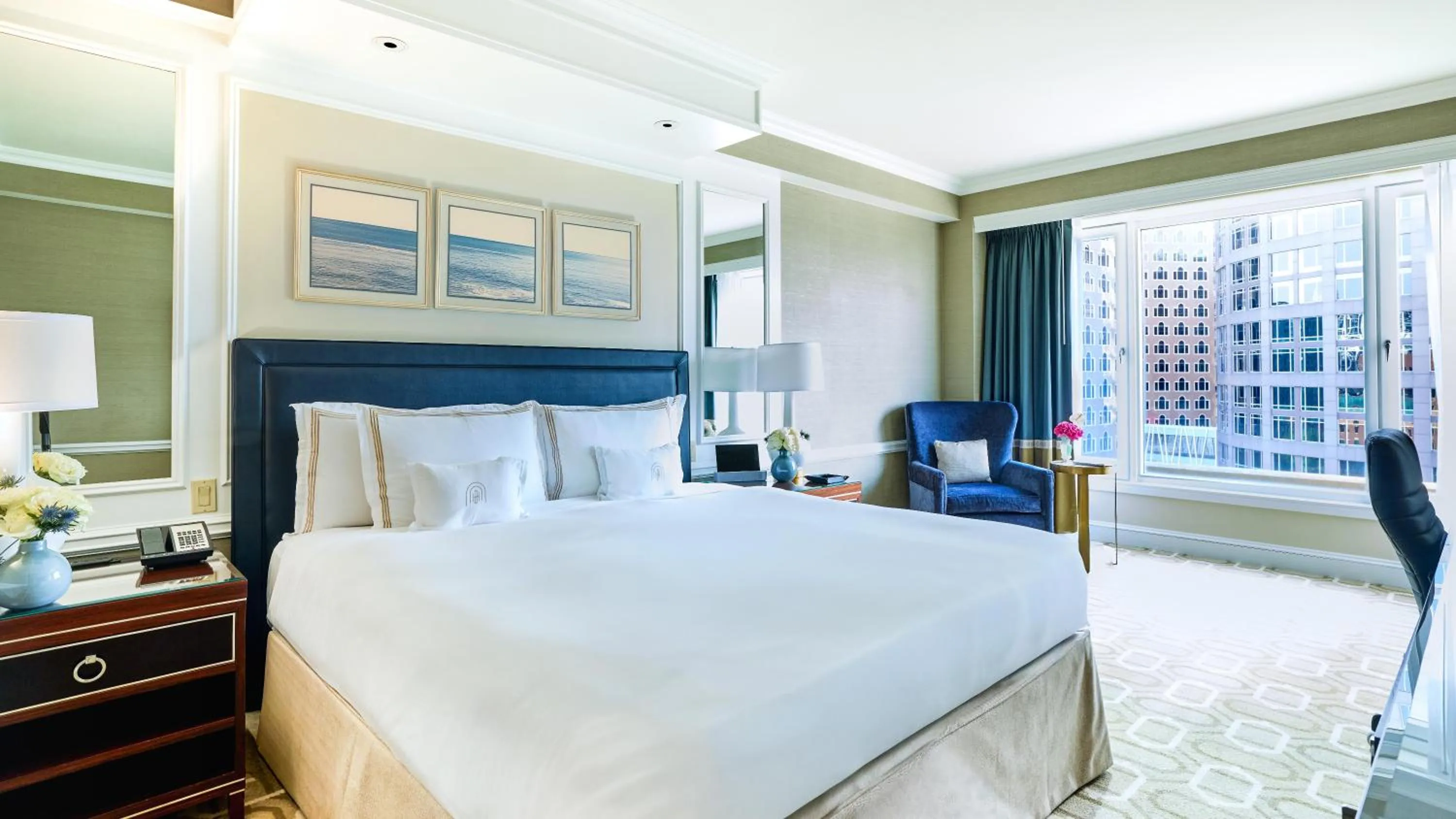 Bed in Boston Harbor Hotel