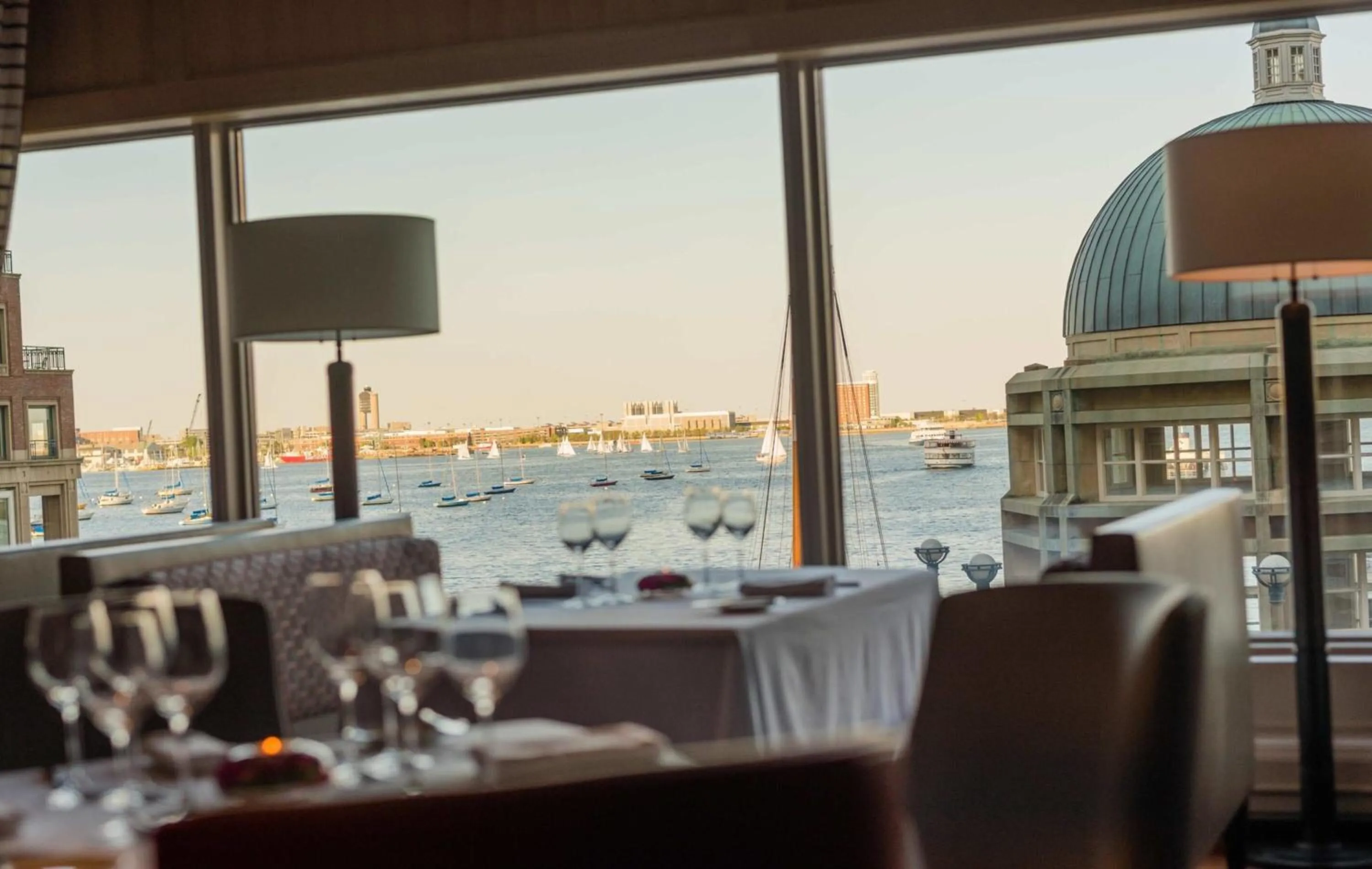 Restaurant/places to eat in Boston Harbor Hotel
