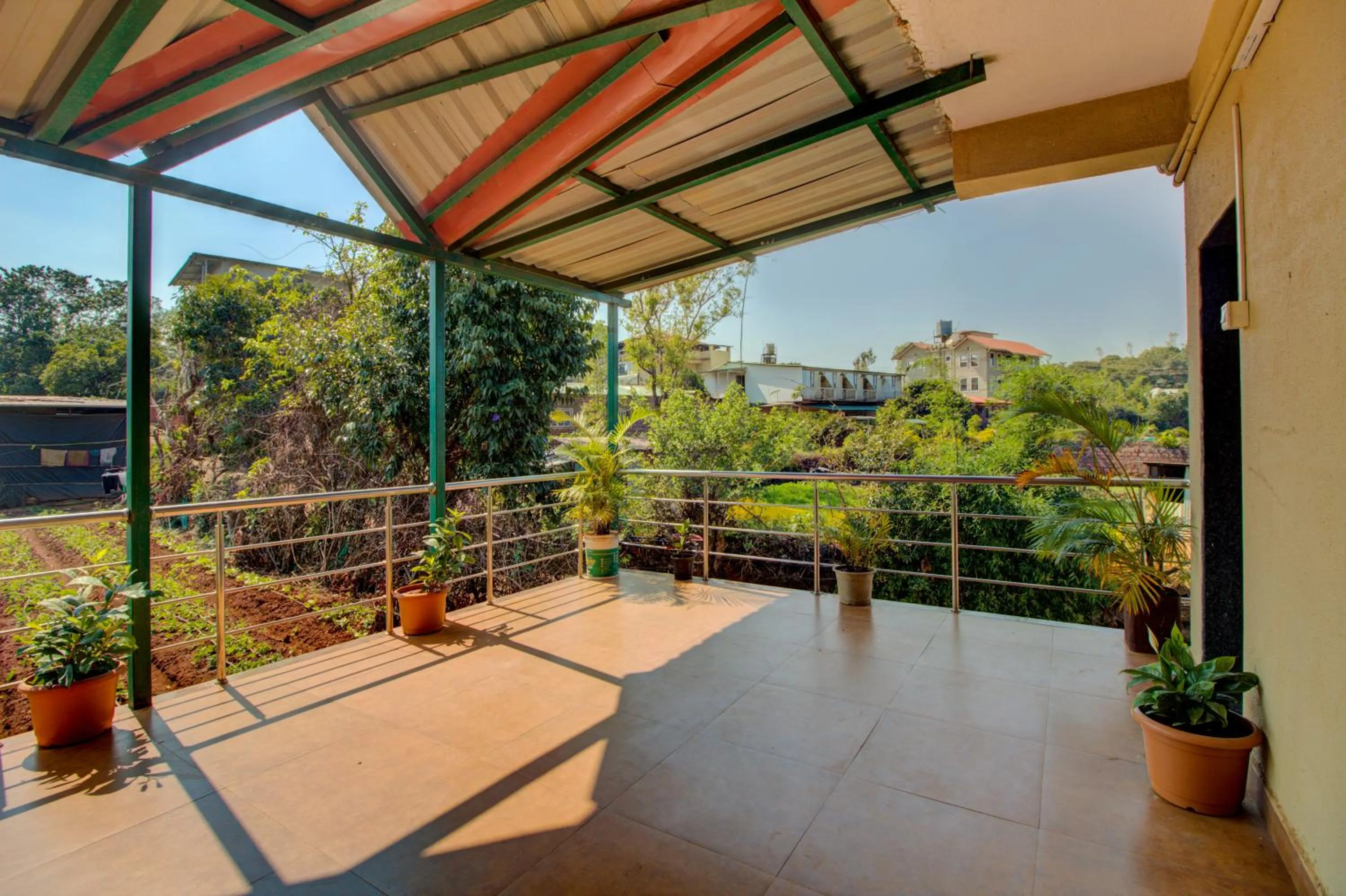 Garden view in Evergreen Holidays Mahabaleshwar