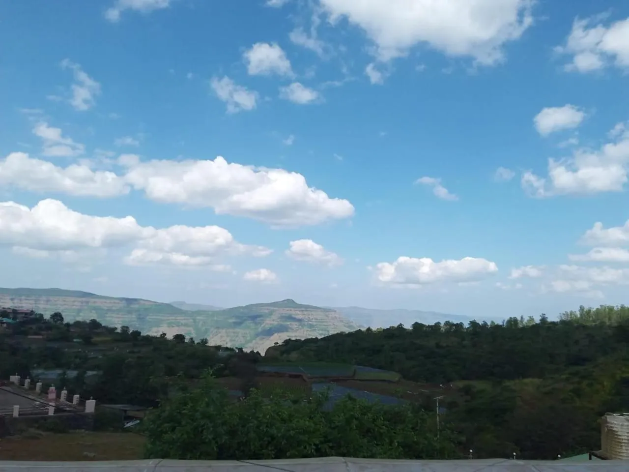 Mountain view in Evergreen Holidays Mahabaleshwar