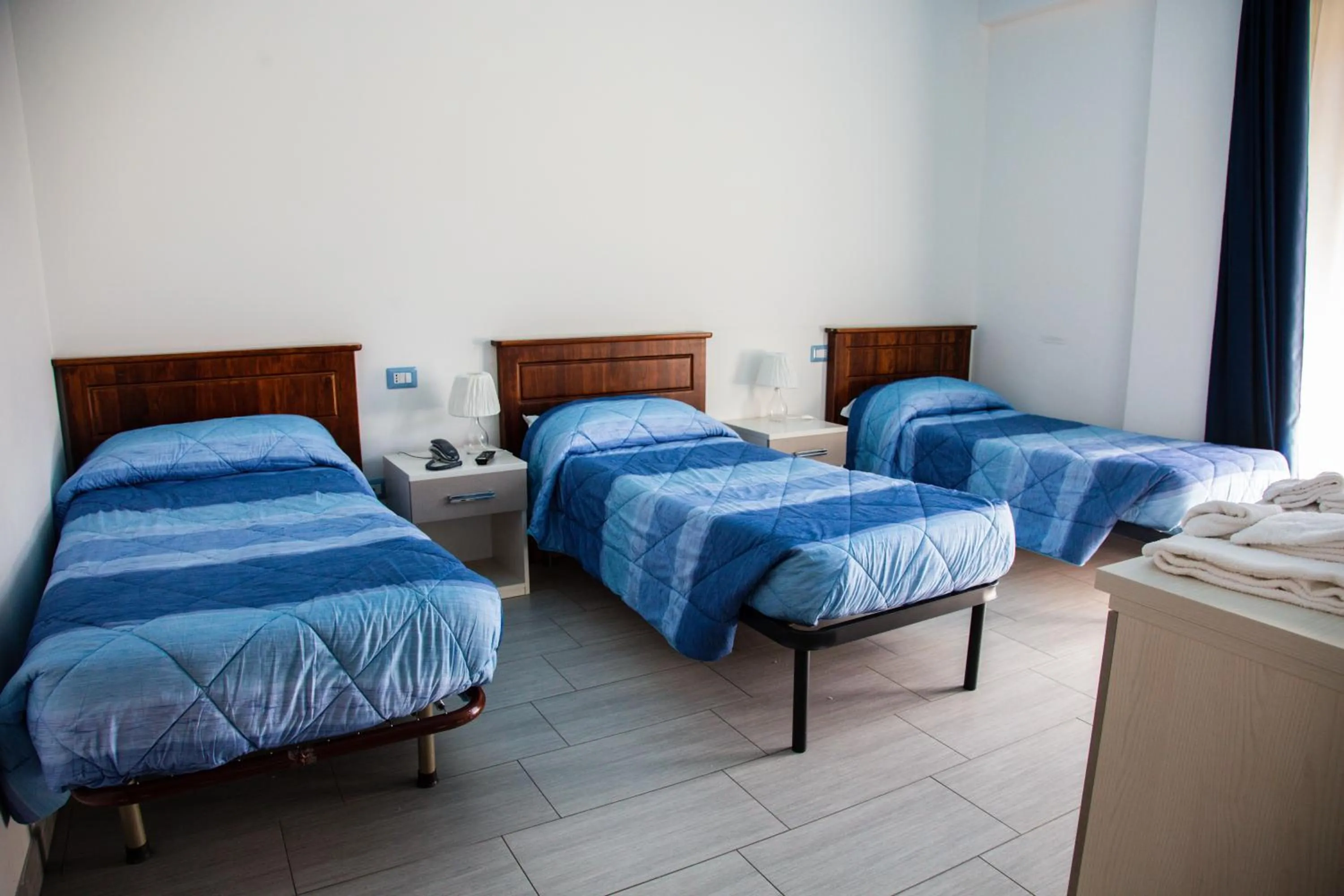 Bedroom, Bed in Hotel Pina Ristorante