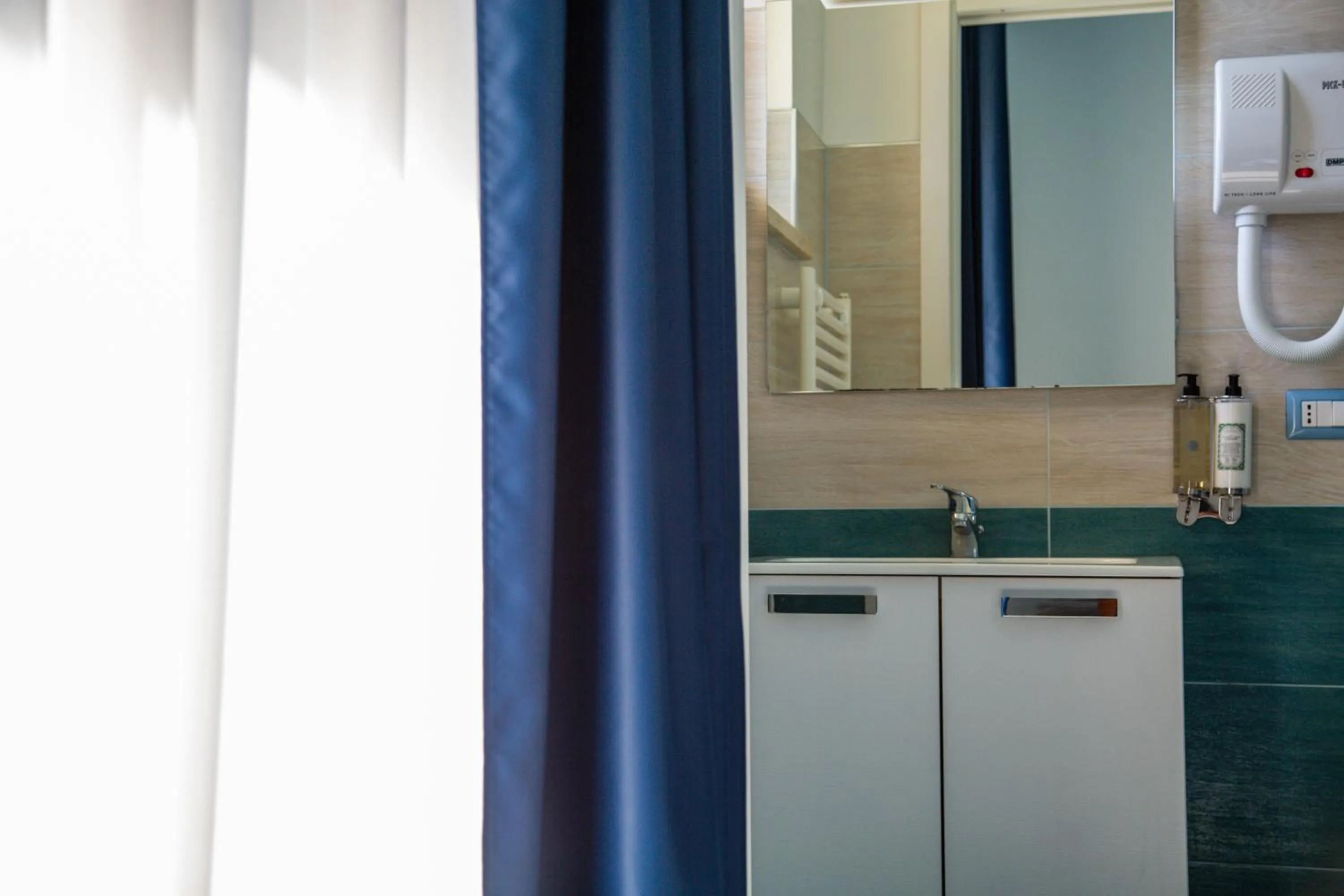 Bathroom in Hotel Pina Ristorante