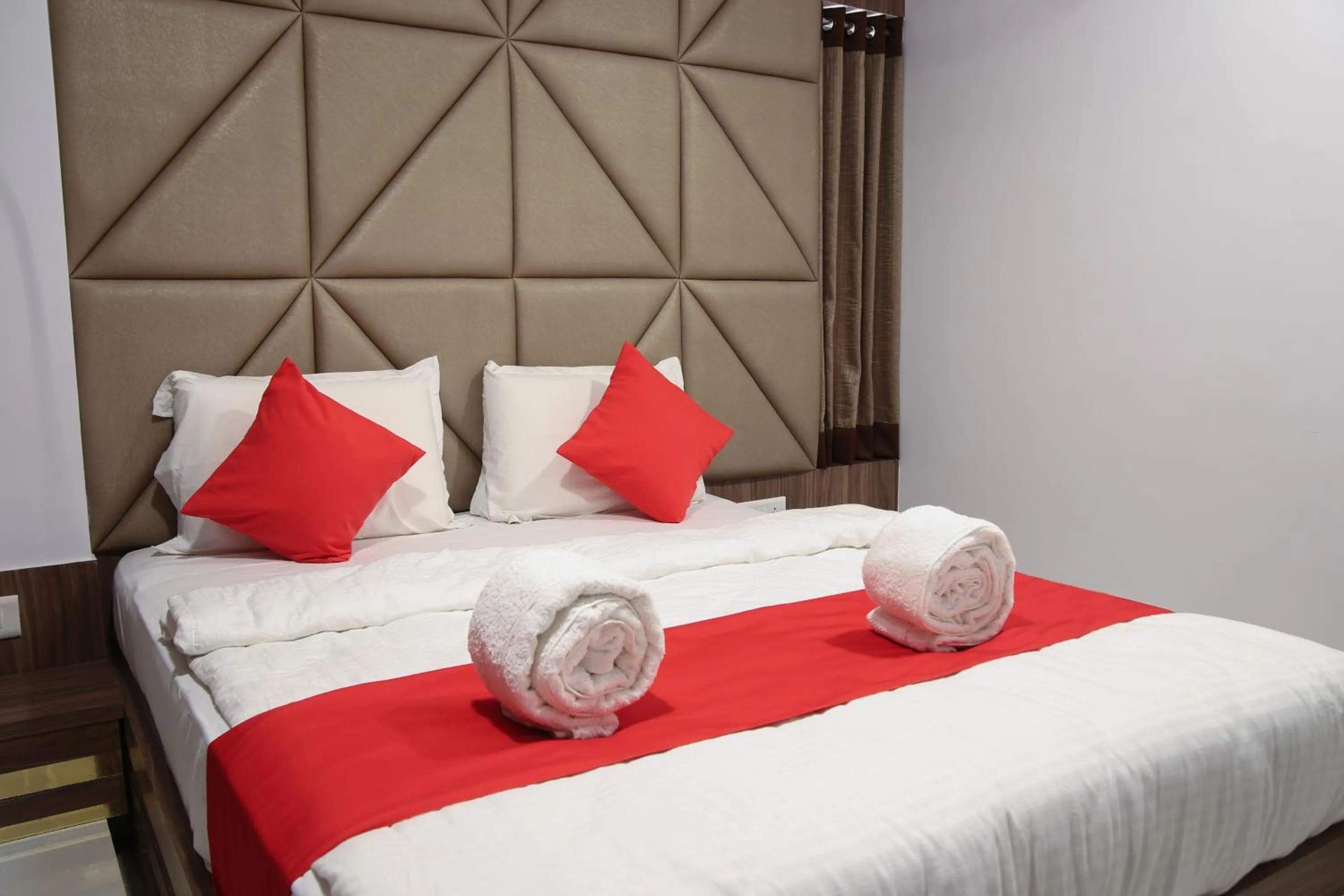 Bed in Hotel Apple Inn