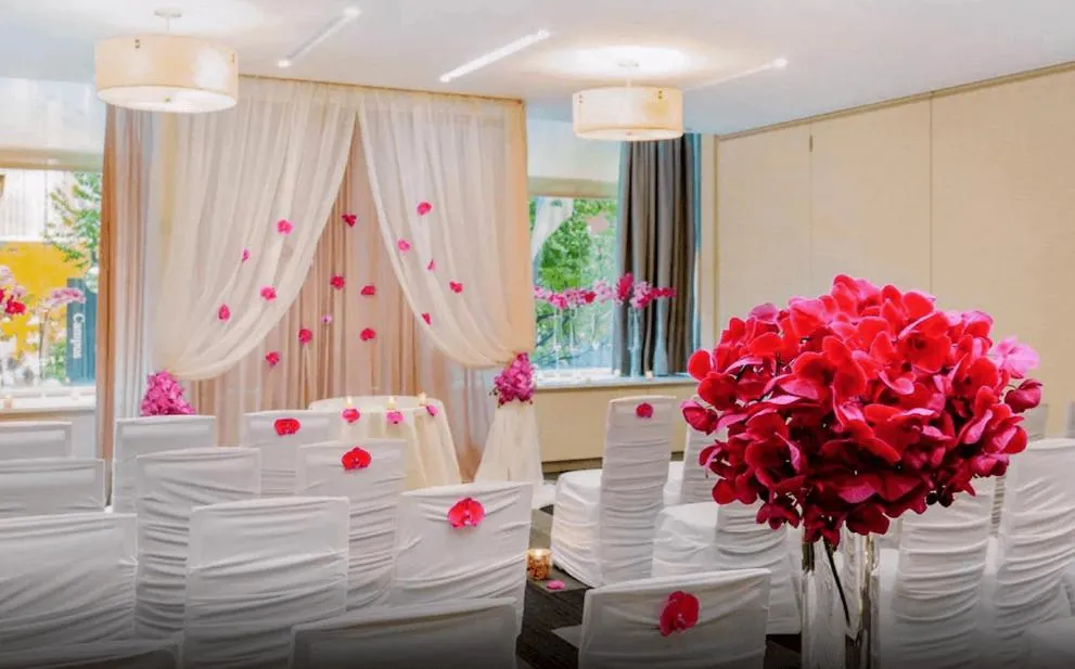 wedding in The Chicago Hotel Collection Magnificent Mile