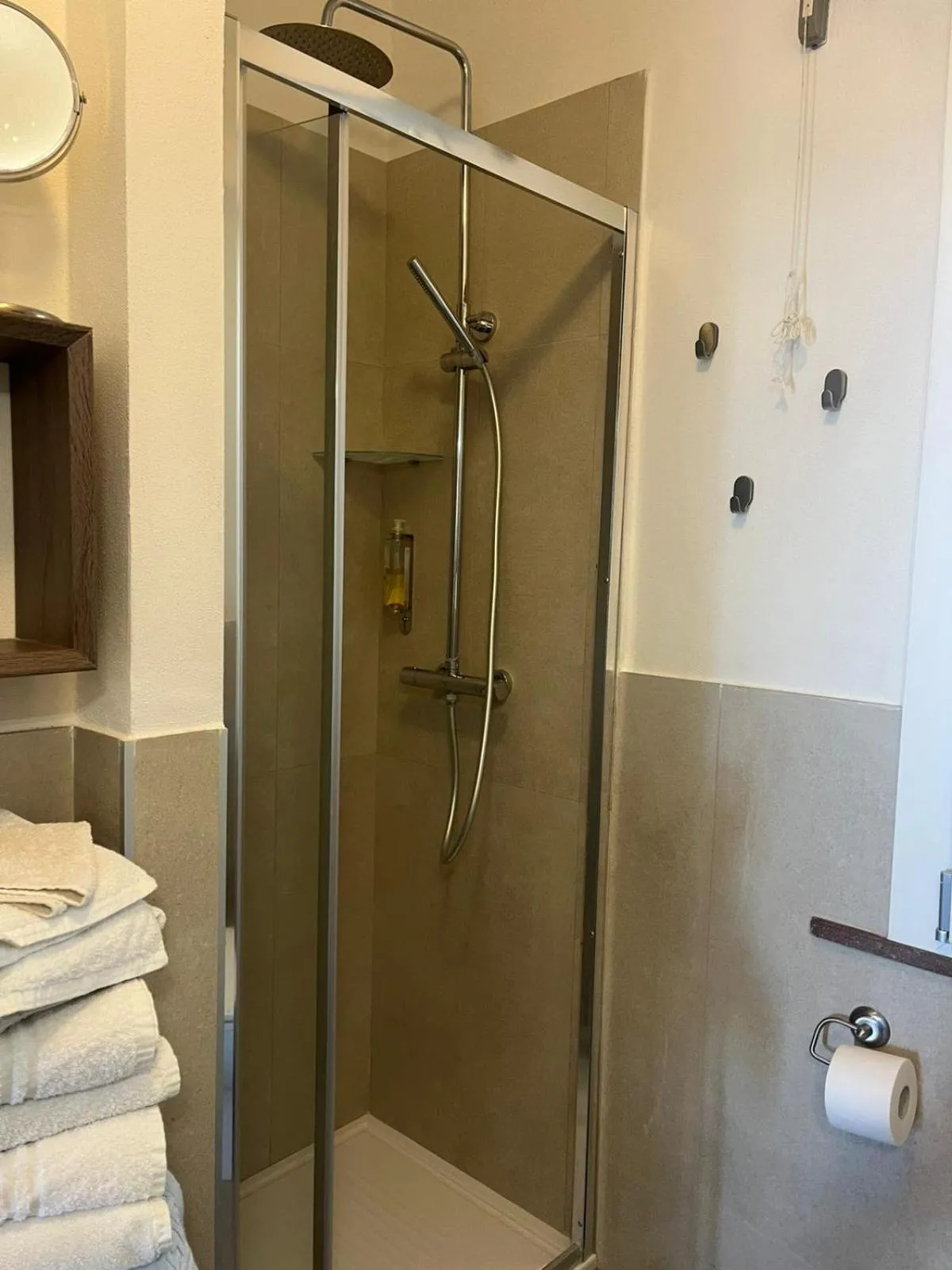 Shower in Residence il Mandorlo