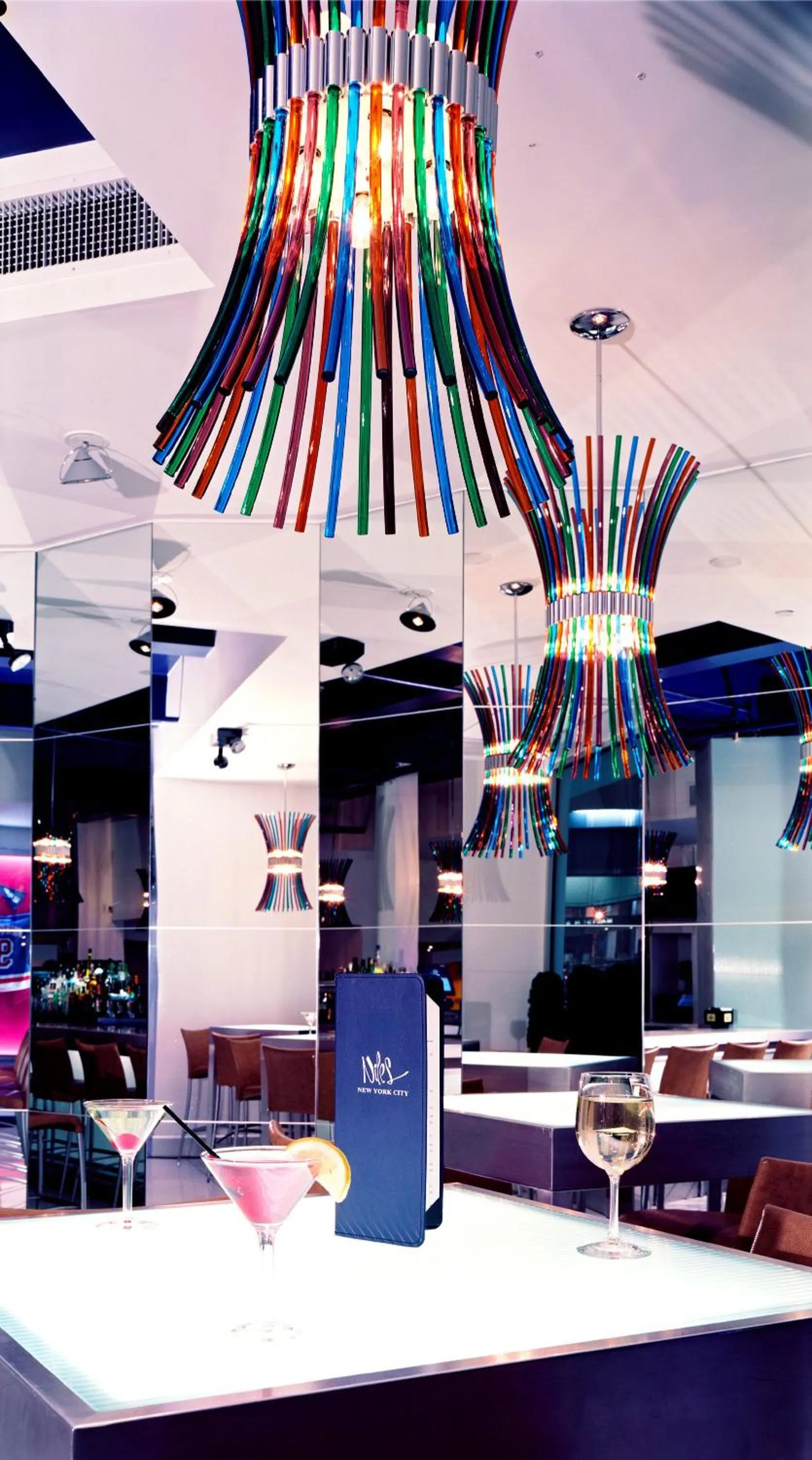 Restaurant/places to eat in Manhattan NYC-an Affinia Hotel