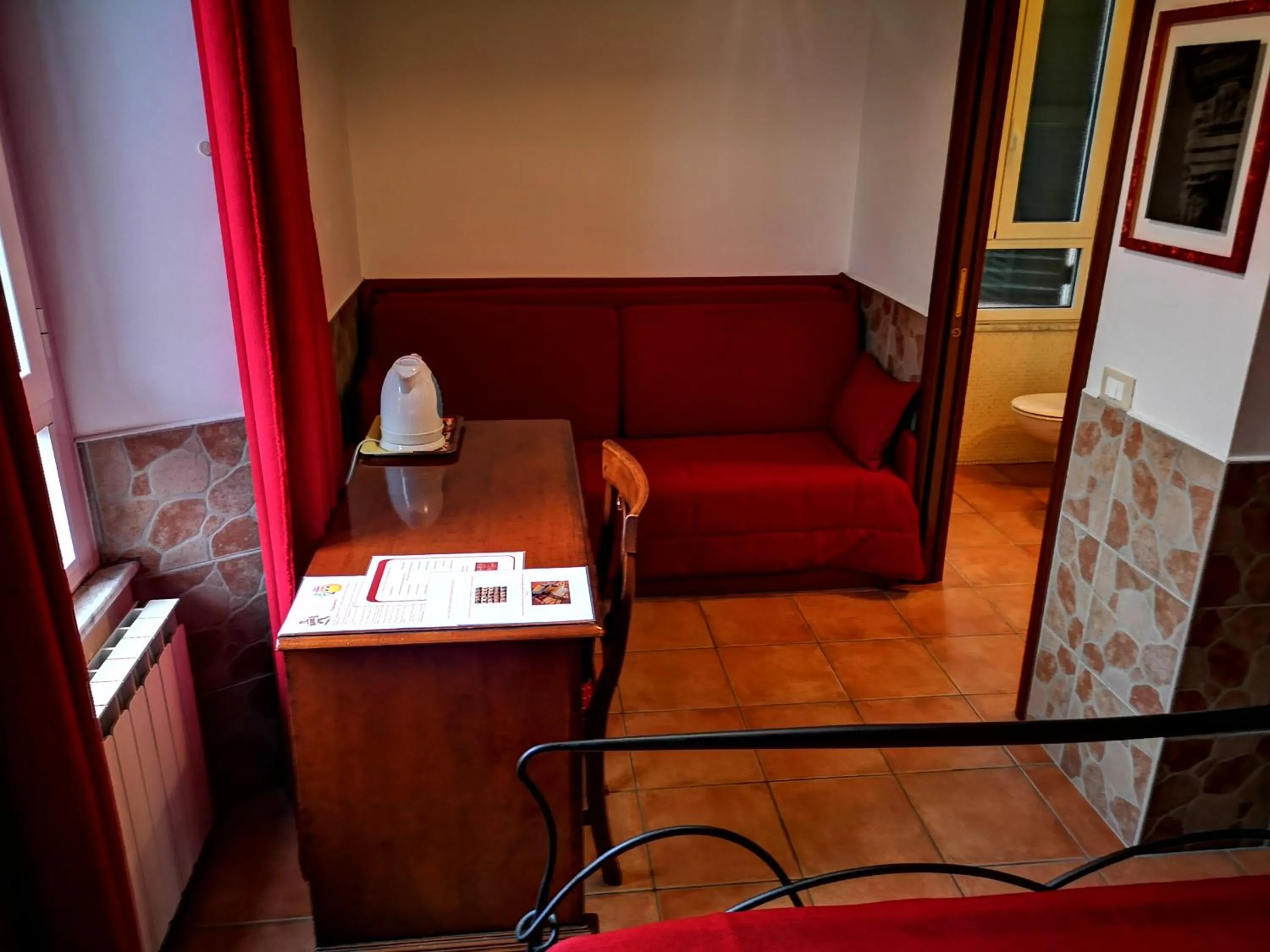 Seating area in Vecchia Roma Resort