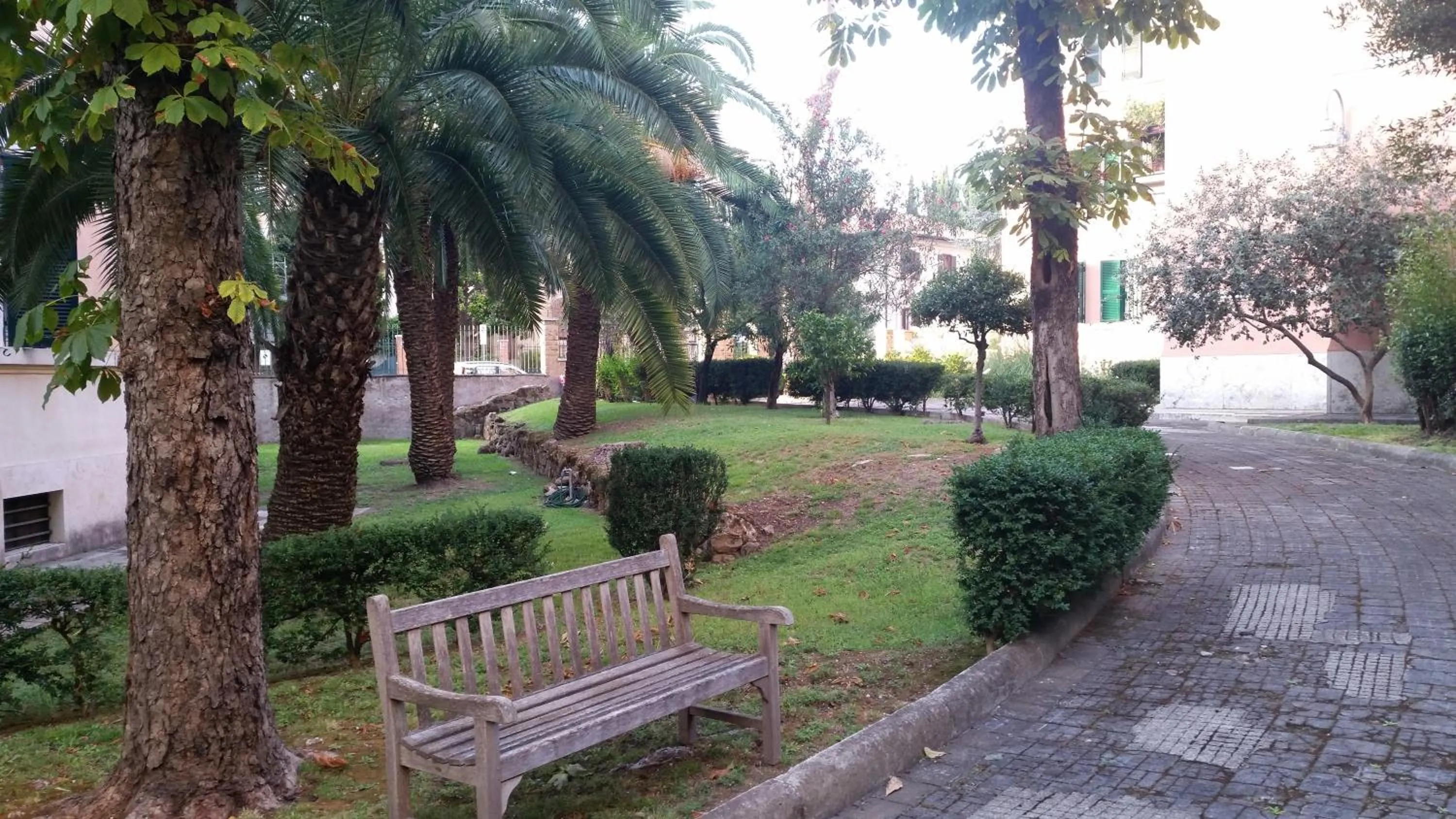 Garden view in Vecchia Roma Resort