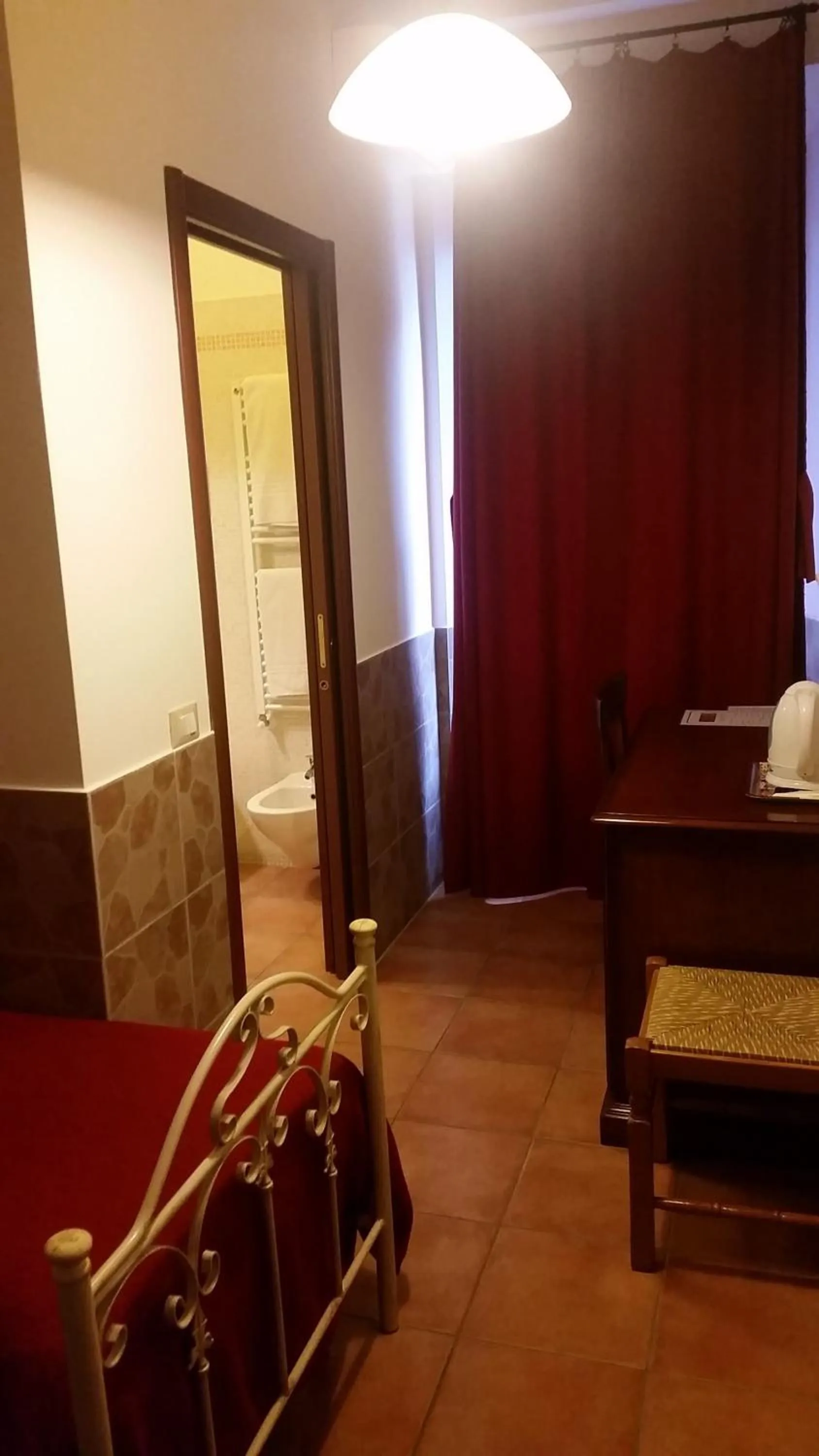 Photo of the whole room, Bed in Vecchia Roma Resort