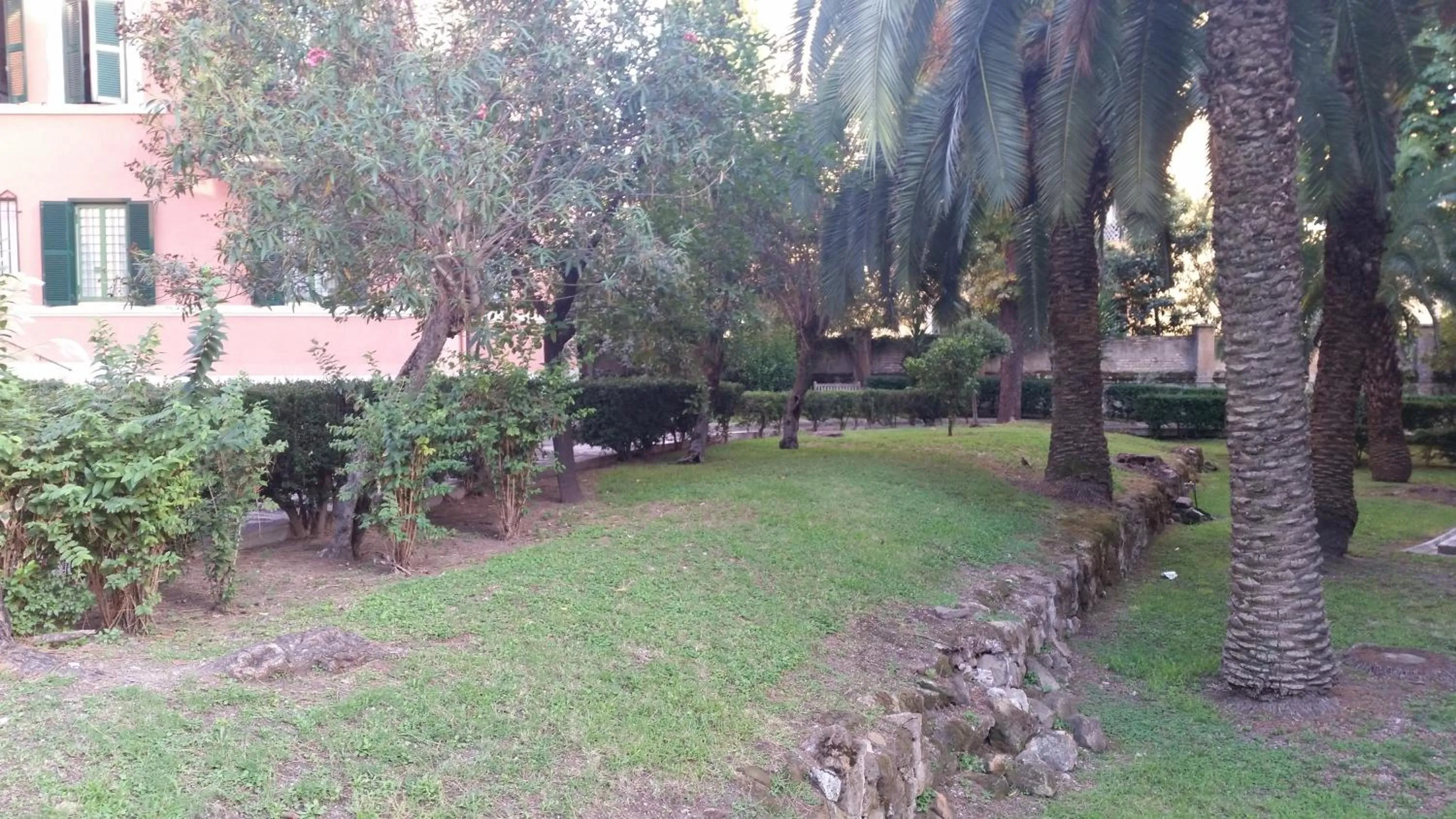 Garden view in Vecchia Roma Resort