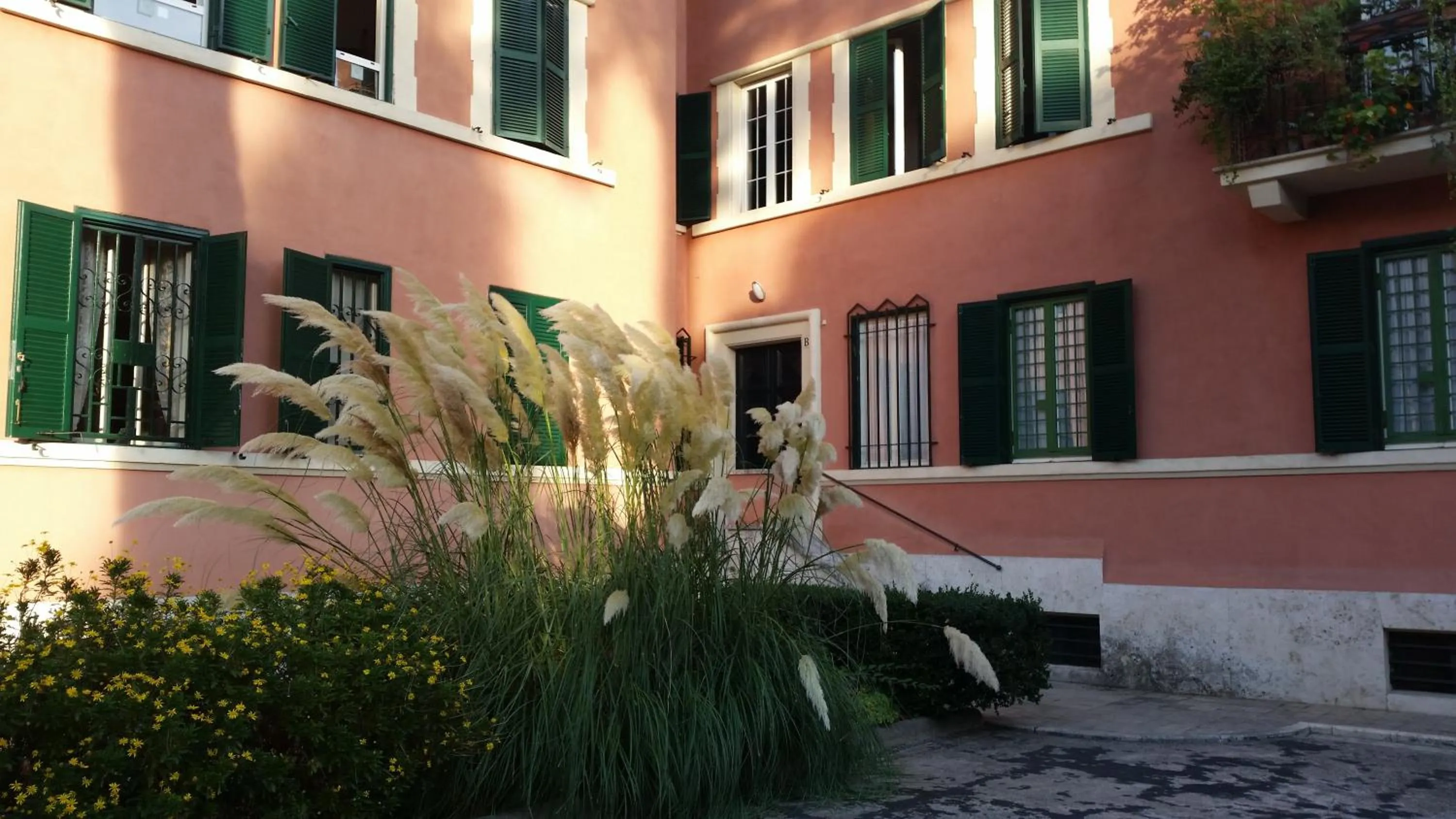 Facade/entrance in Vecchia Roma Resort