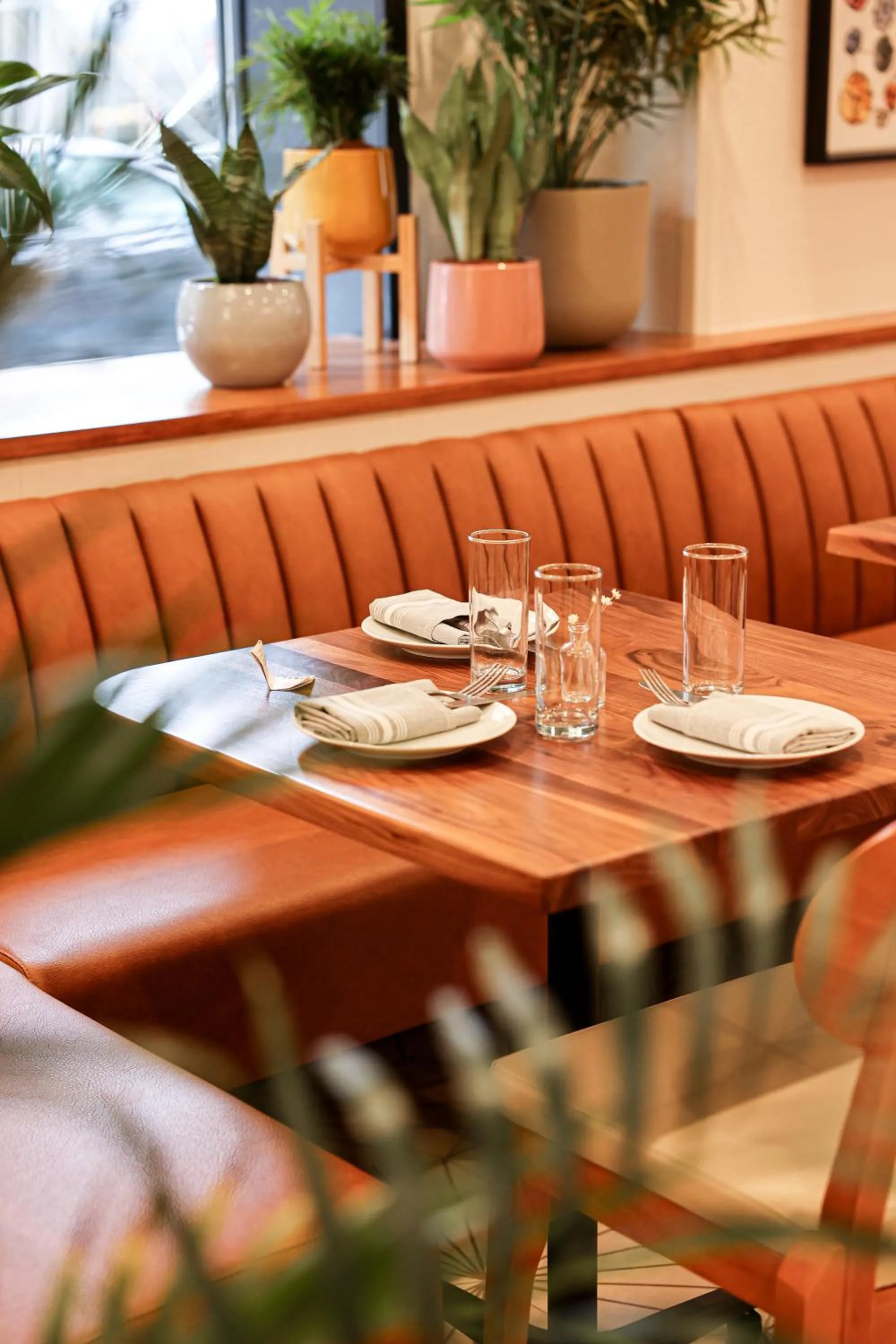 Restaurant/places to eat in The Shelburne Sonesta New York