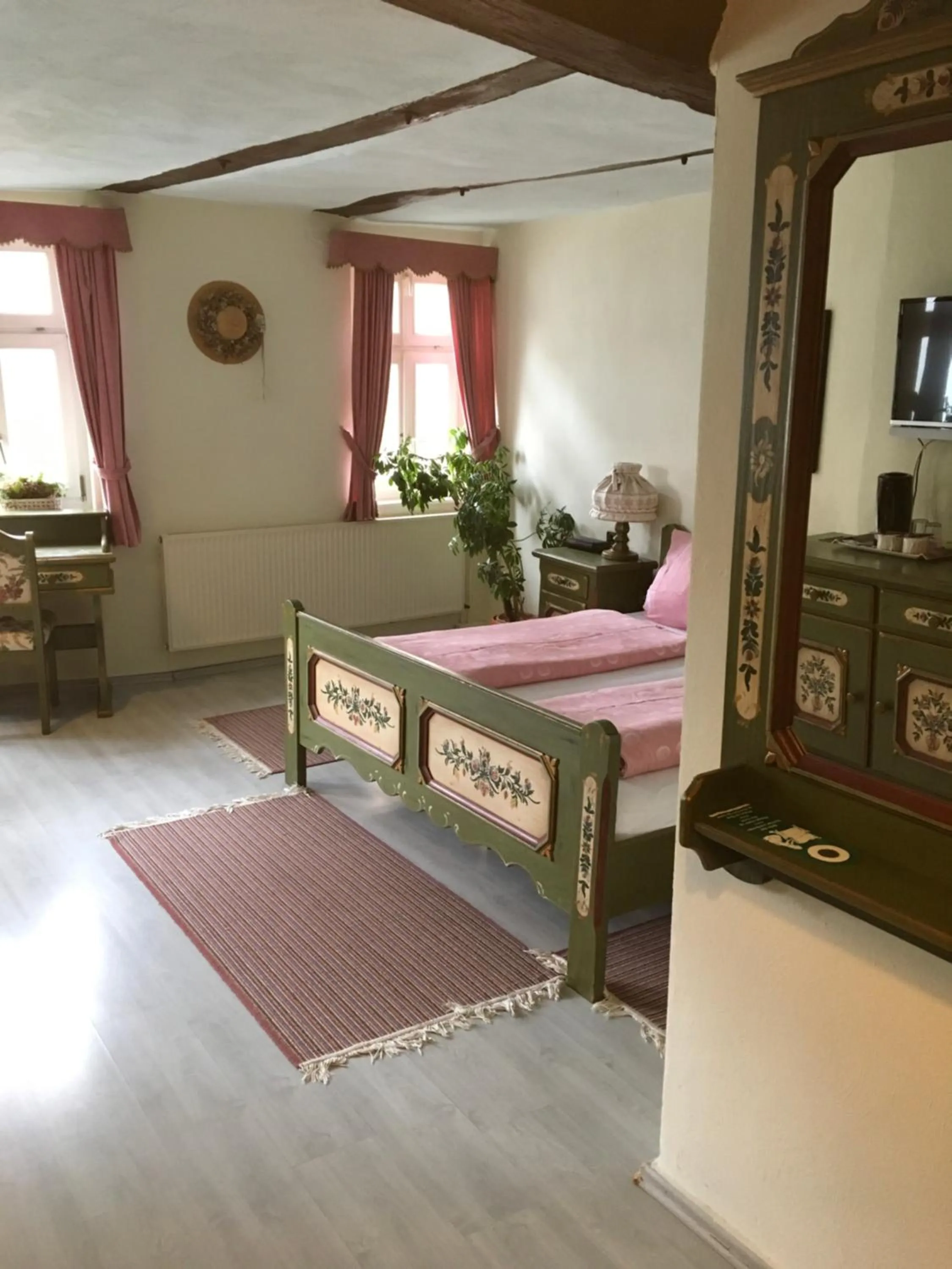 Photo of the whole room in Hostaria del Castello