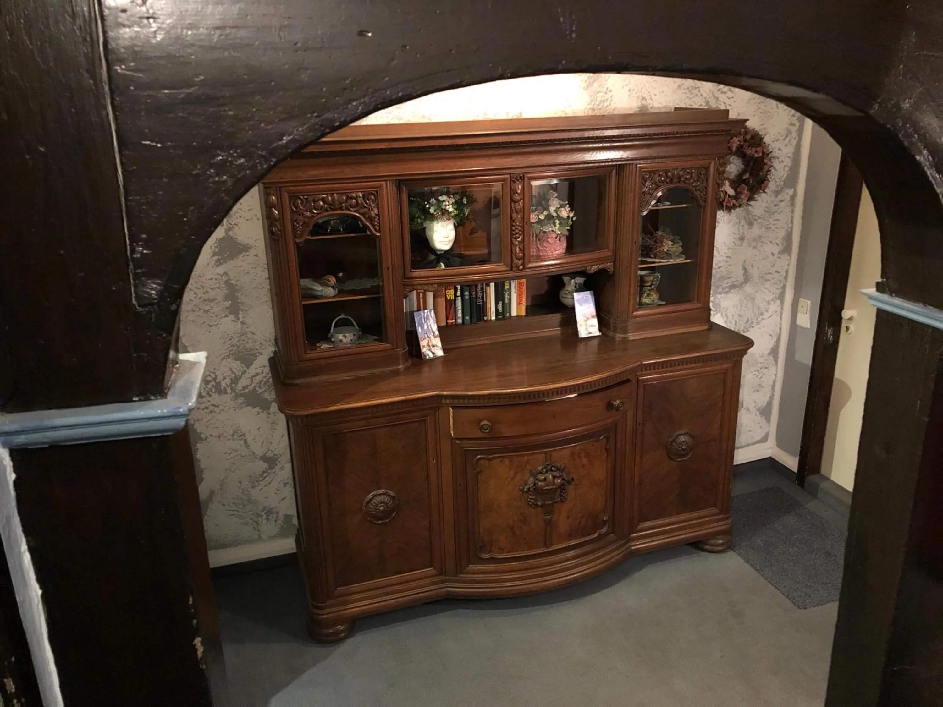 Decorative detail in Hostaria del Castello