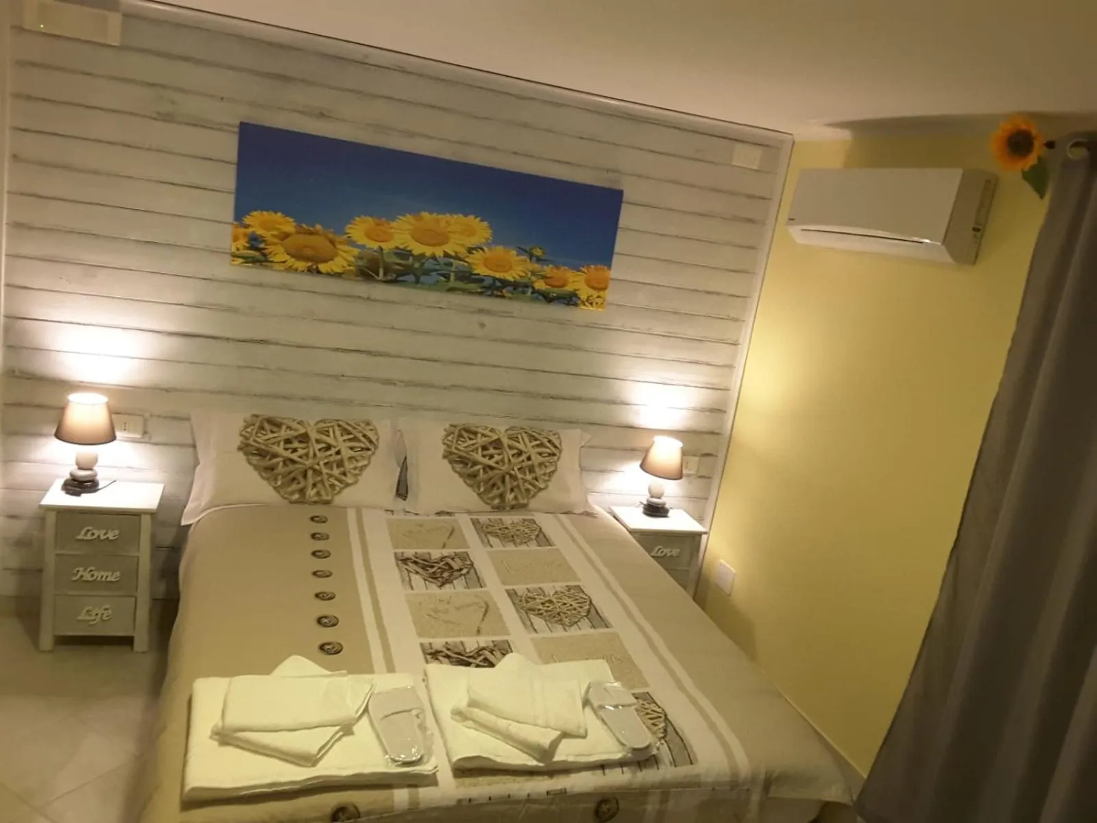 Bedroom, Bed in B&B Villa S Anna Hospitality Solutions