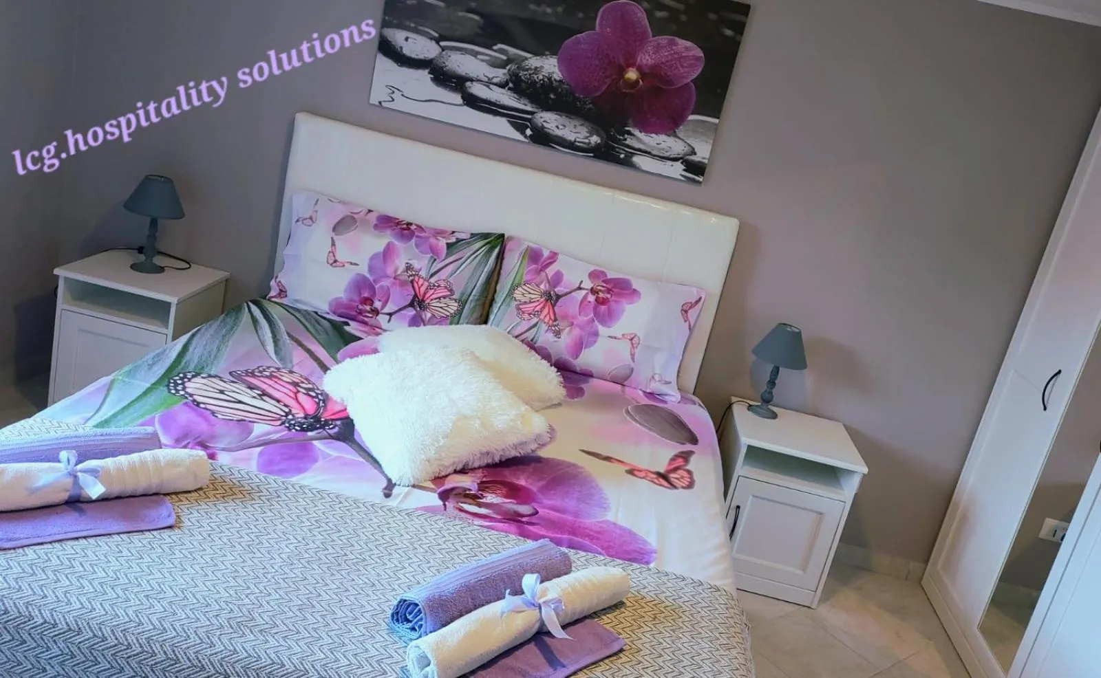 Bed in B&B Villa S Anna Hospitality Solutions