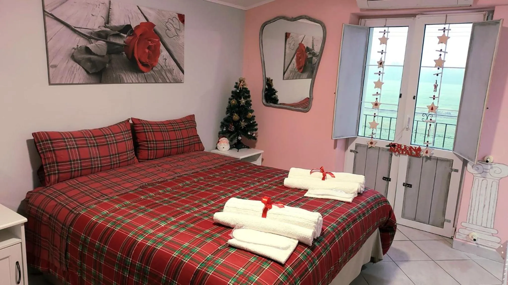 Bed in B&B Villa S Anna Hospitality Solutions