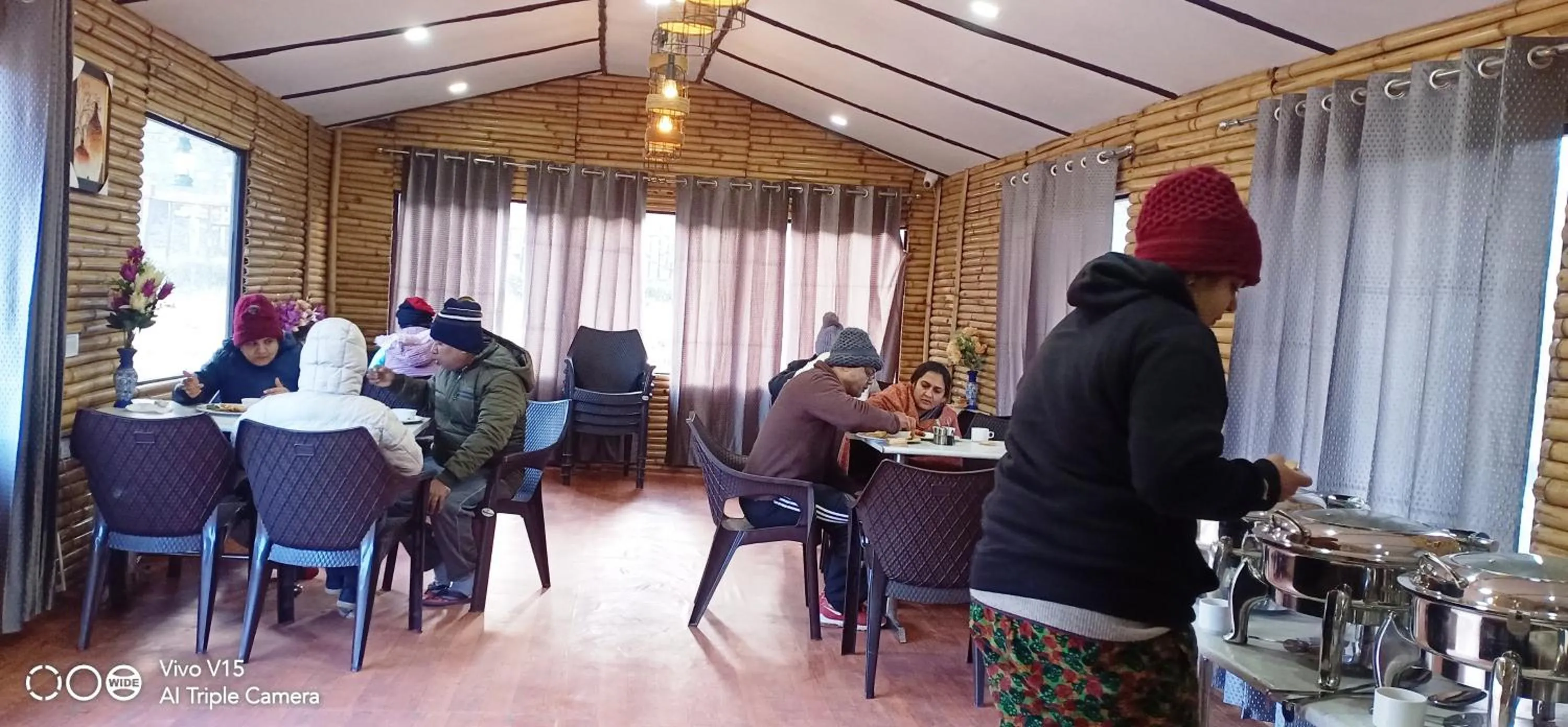 Restaurant/places to eat in Bamboo Junction Resort - Kanatal, Valley & Mountain View