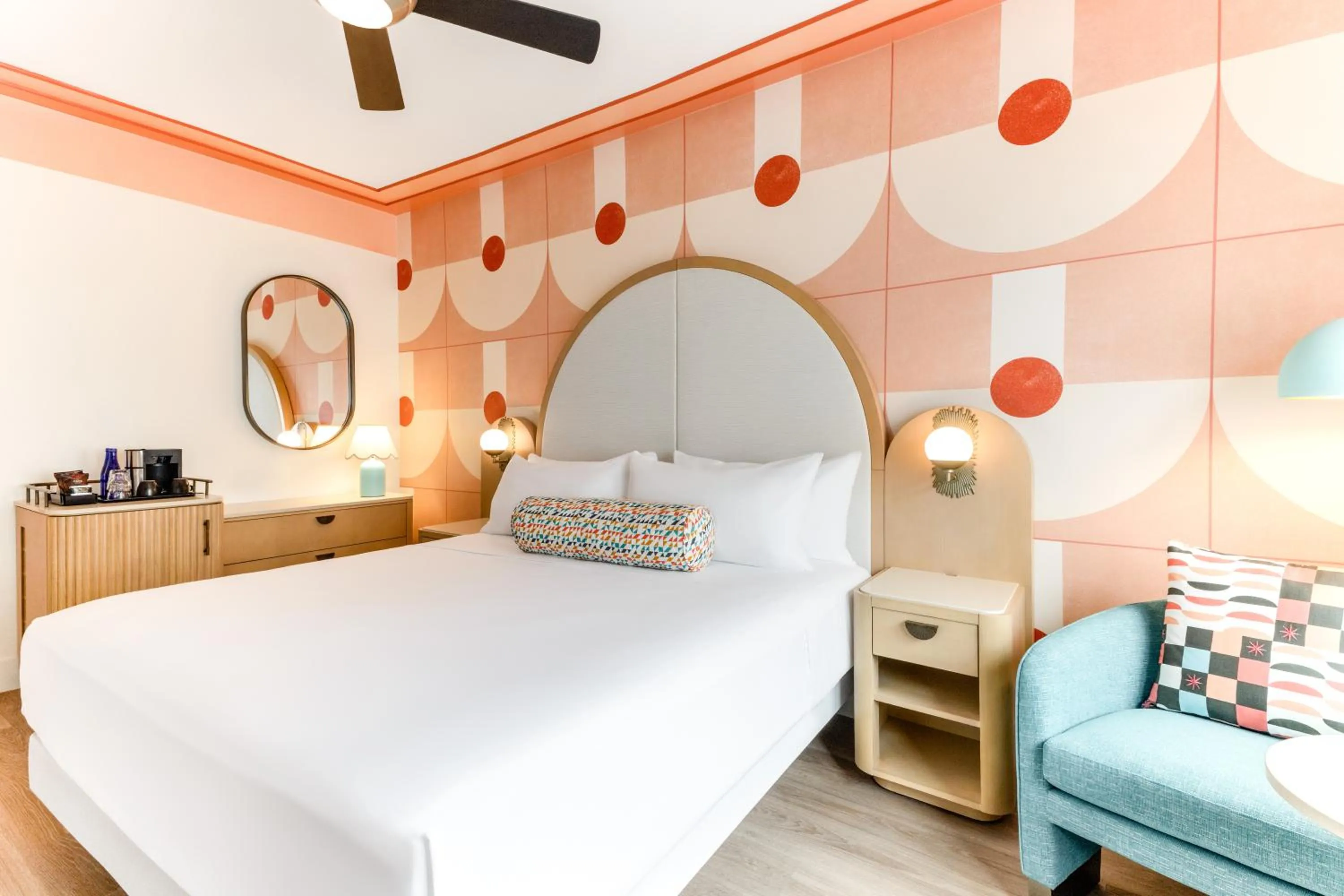 Bed in Waldorf Towers South Beach