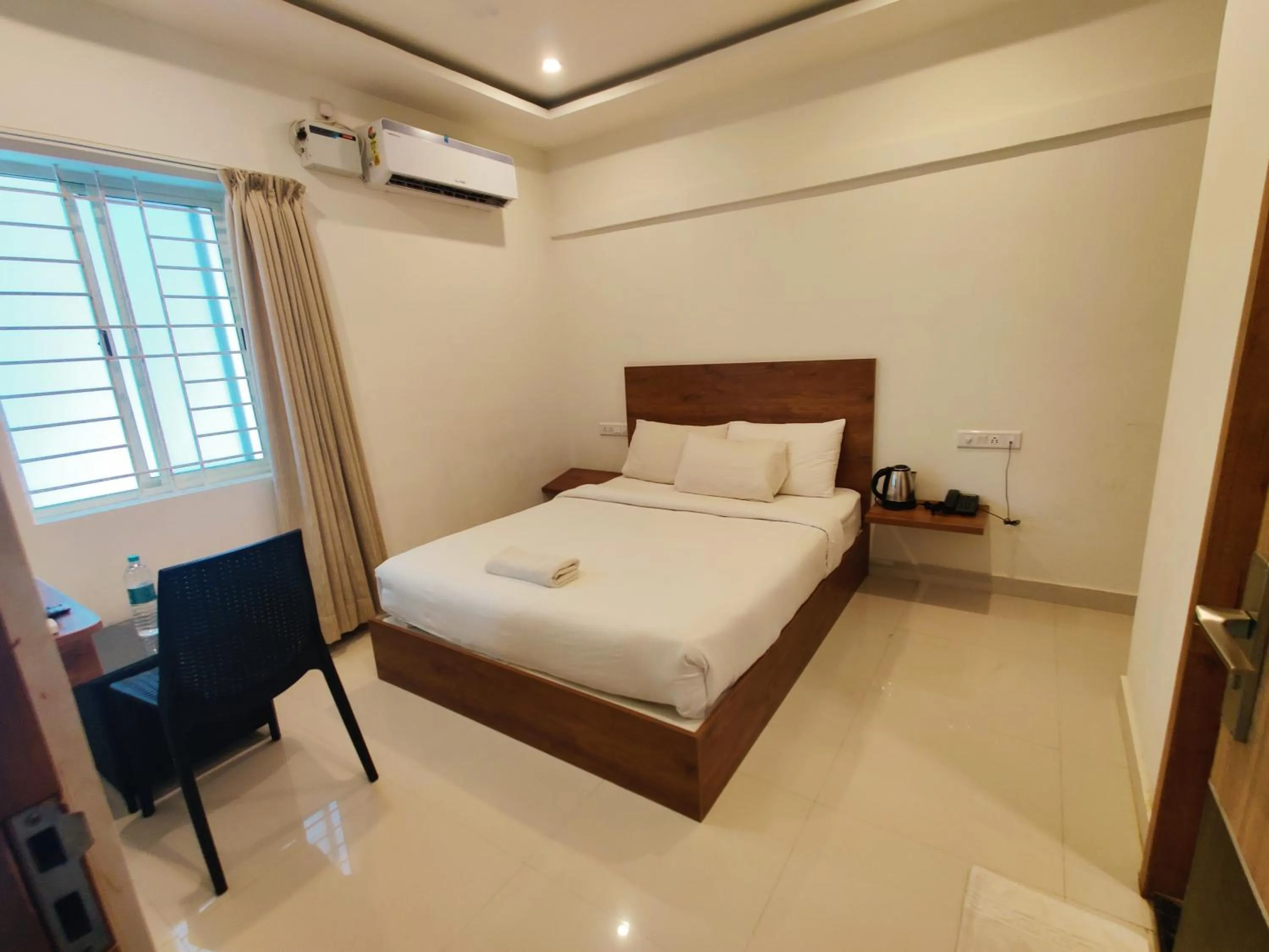 Bed in Hotel Airport City