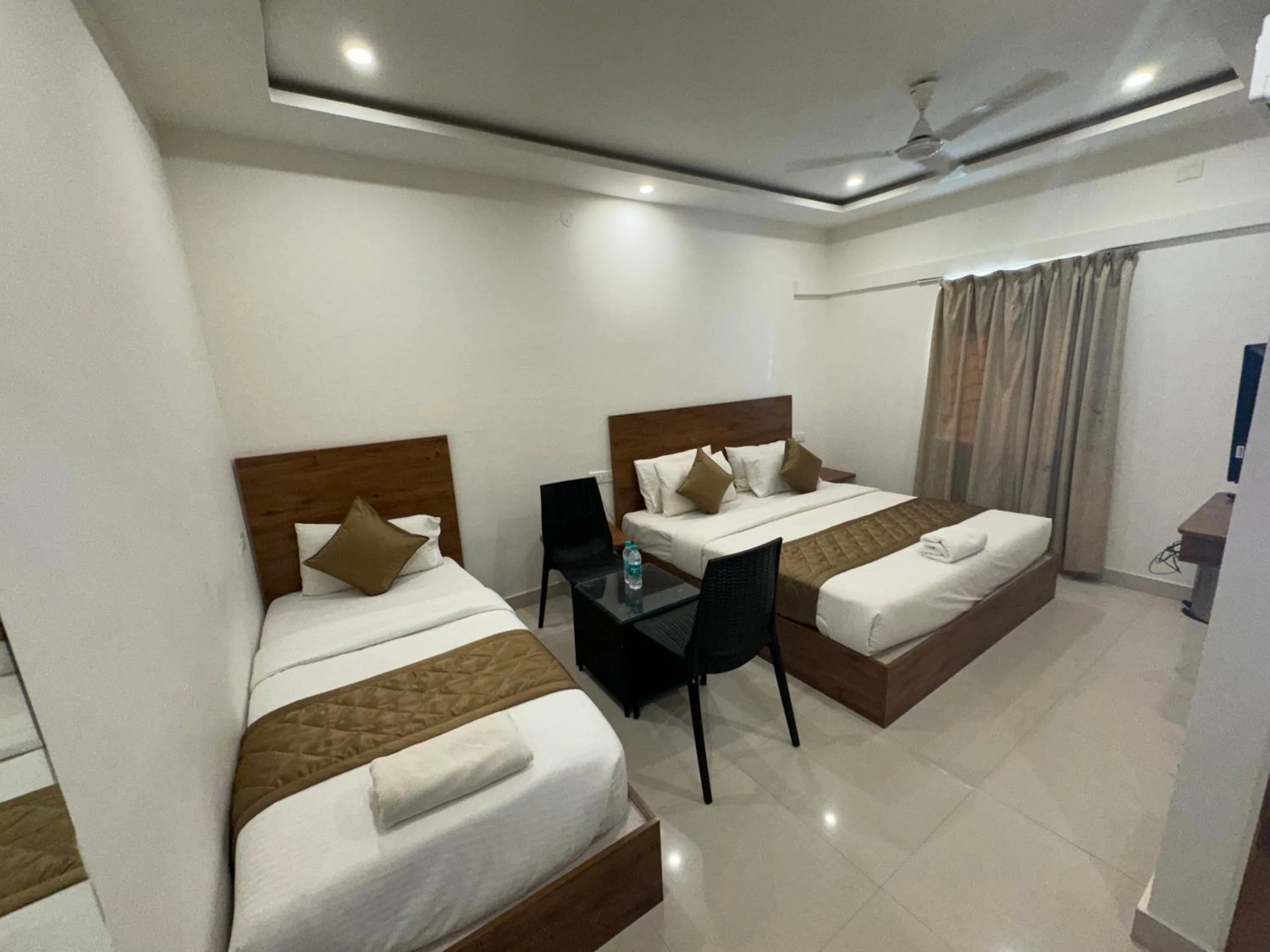 Bed in Hotel Airport City