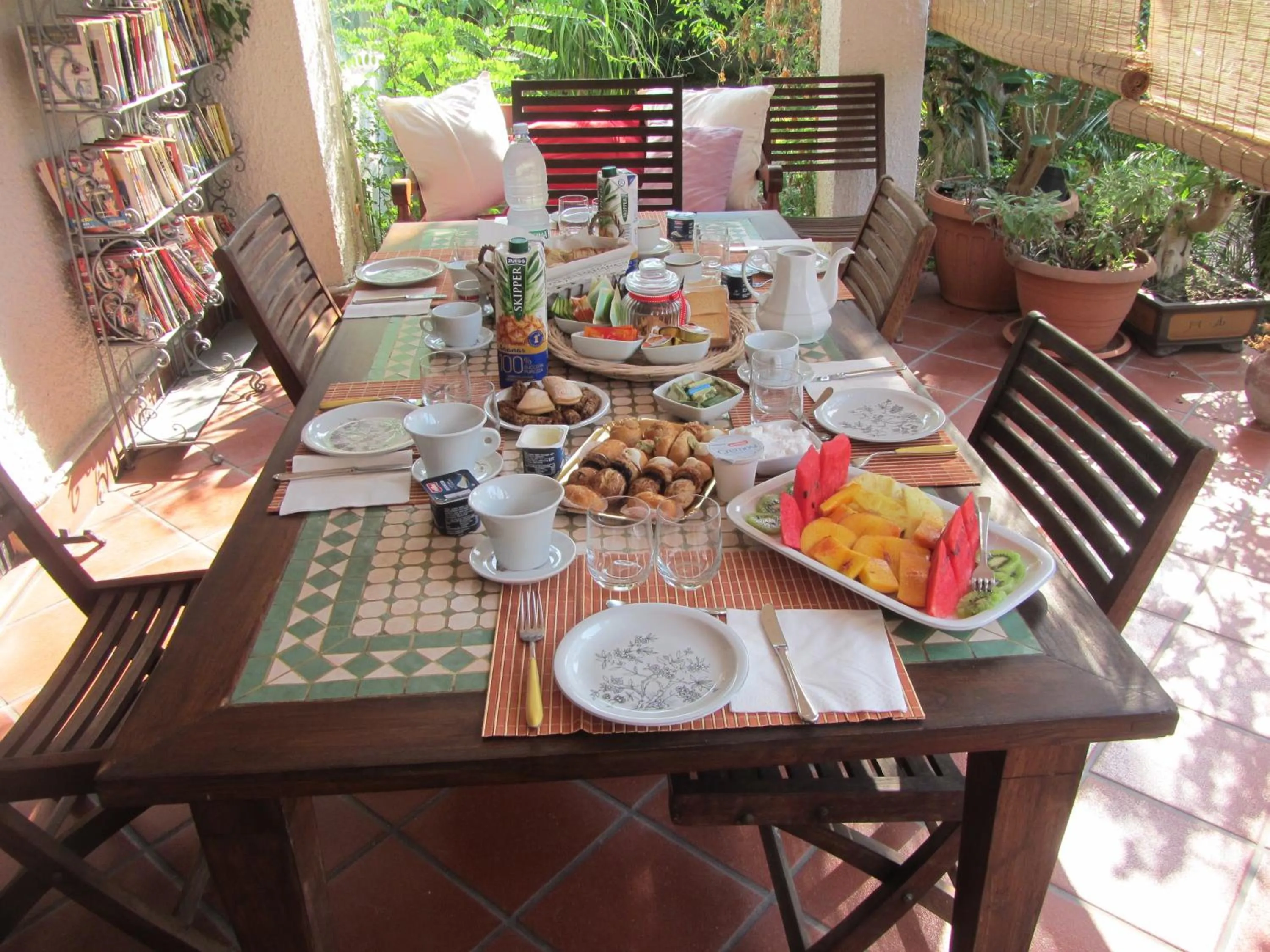 Italian breakfast in Sole e Sale B&B